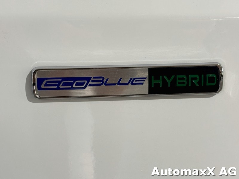 FORD Kuga 2.0 EcoBlue MHEV Titanium X-image-15