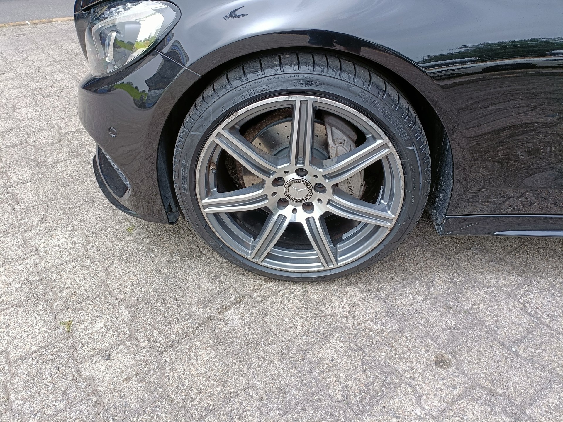 MERCEDES-BENZ C 200 AMG Line Coupé 7G-Tronic-image-9