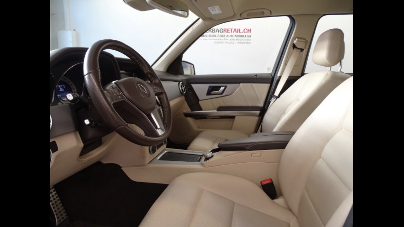 MERCEDES-BENZ GLK 220 BlueTEC 4Matic 7G-Tronic-image-6