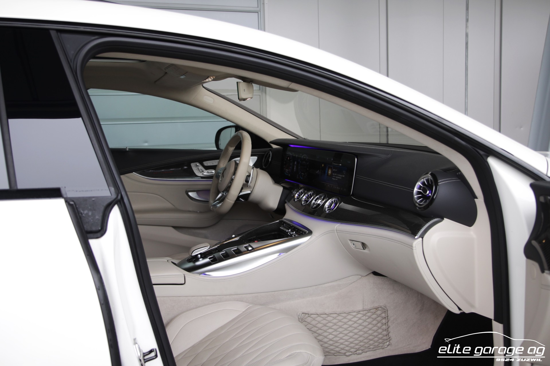 MERCEDES-BENZ AMG GT 4 63 S 4Matic+ Speedshift MCT-image-15