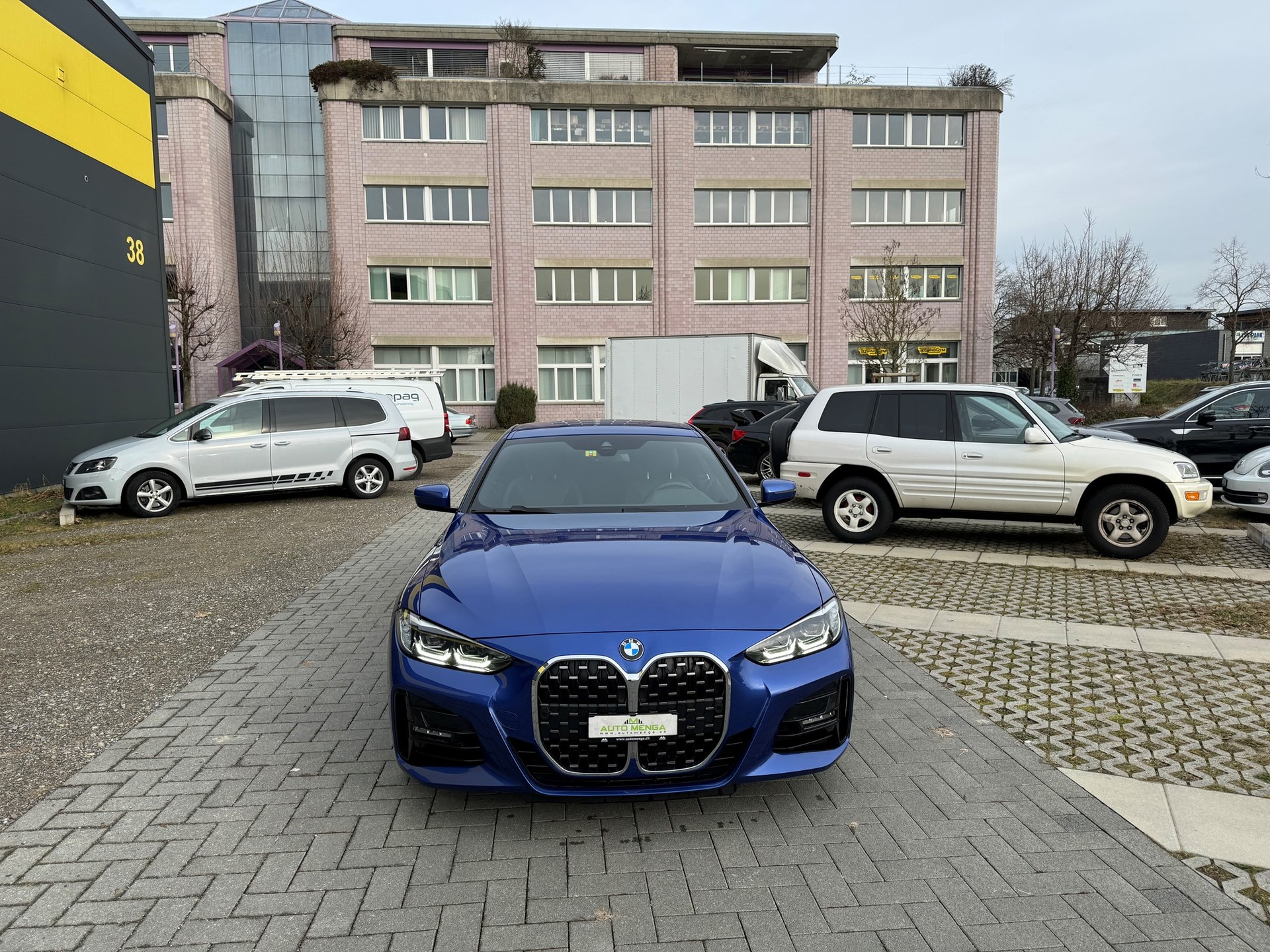 BMW 420d 48V Coupé M Sport Steptronic-image-2