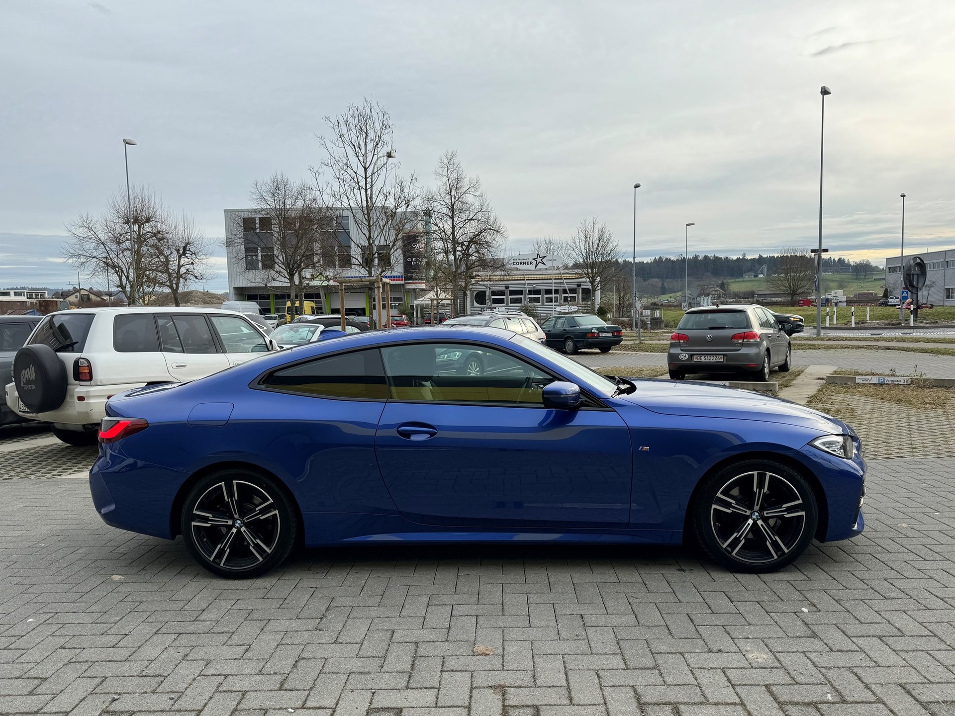 BMW 420d 48V Coupé M Sport Steptronic-image-4