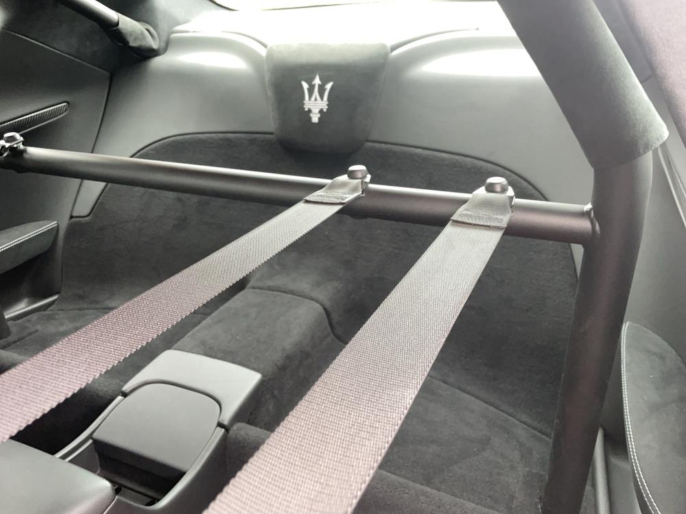 MASERATI GRANTURISMO MC Stradale 4.7 V8-image-13