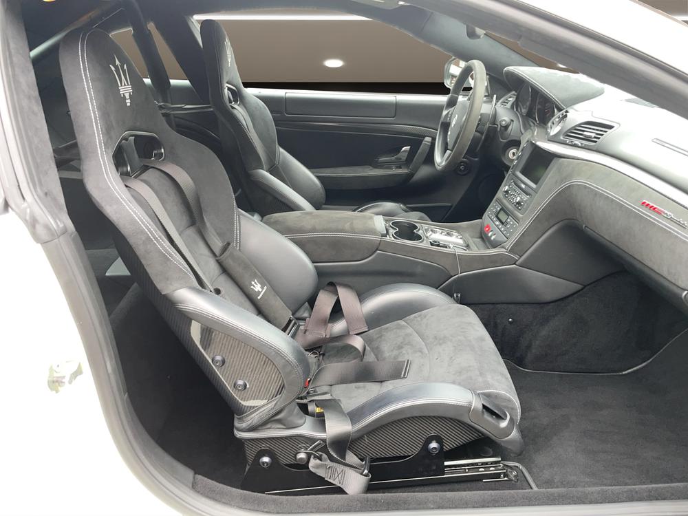 MASERATI GRANTURISMO MC Stradale 4.7 V8-image-11