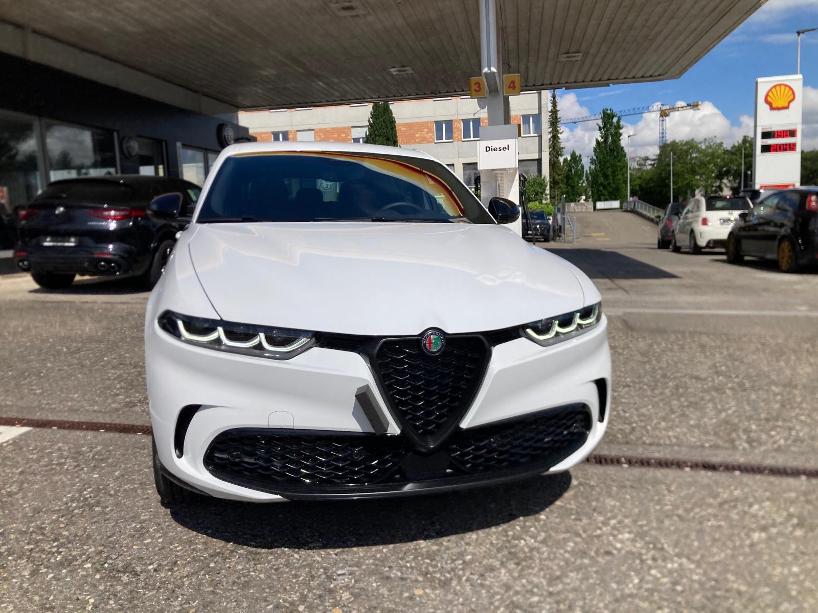 ALFA ROMEO Tonale 1.3 Plug-in-Hybrid Q4 Sprint Edition-image-3
