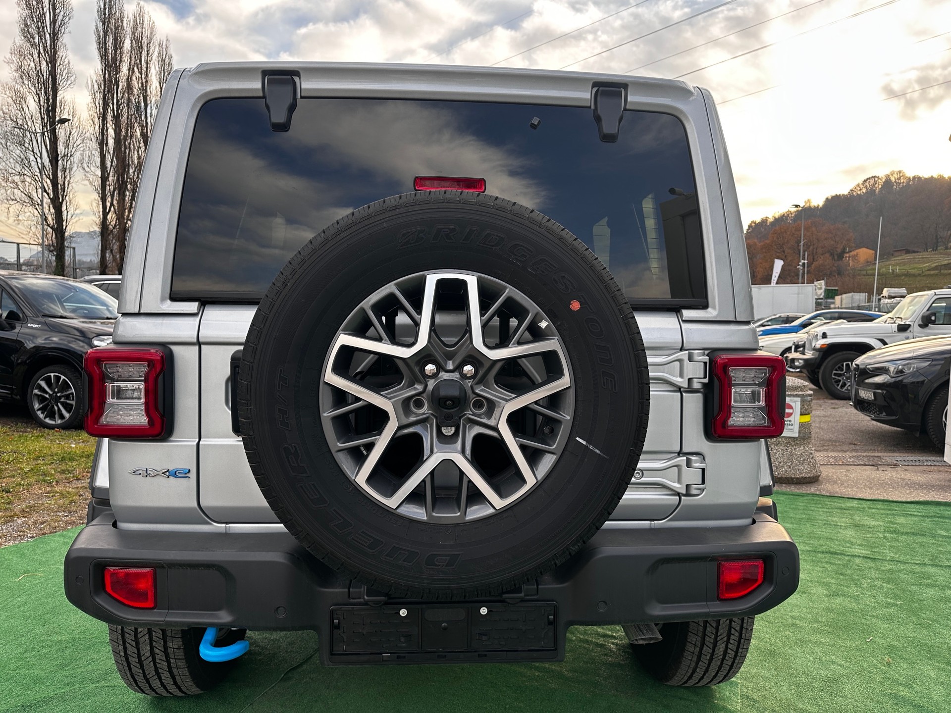 JEEP Wrangler 2.0 PHEV Unlimited Sahara DT Automatic-image-4