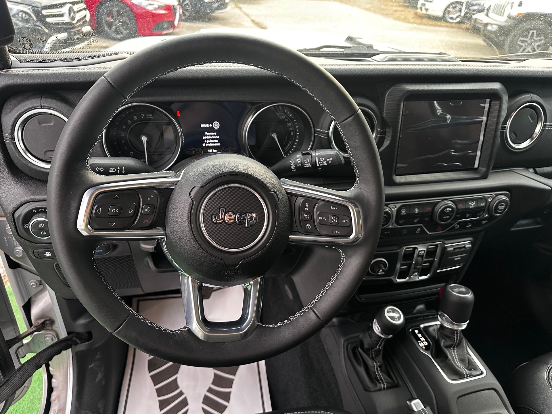 JEEP Wrangler 2.0 PHEV Unlimited Sahara DT Automatic-image-8