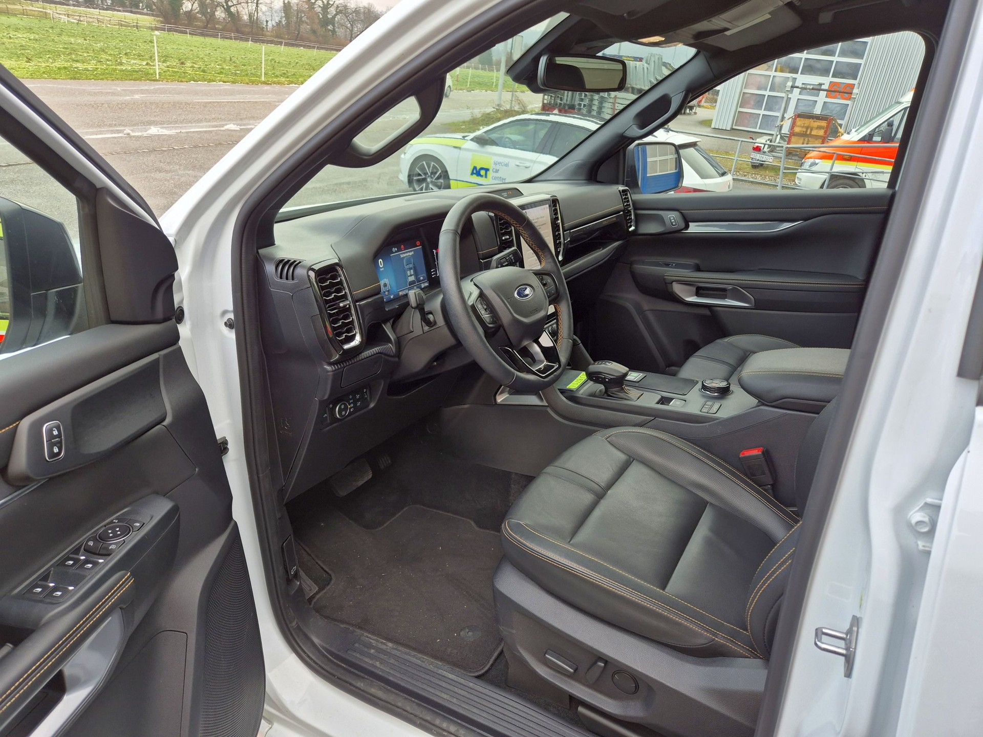 FORD Ranger Wildtrak 3.0 Feuerwehr mit Blaulicht-image-5