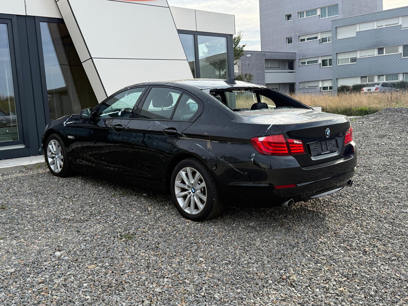 BMW 535d Steptronic *HAGELSCHADEN* **Jetzt nur noch CHF 5900.- statt CHF 10'900.-**-image-7