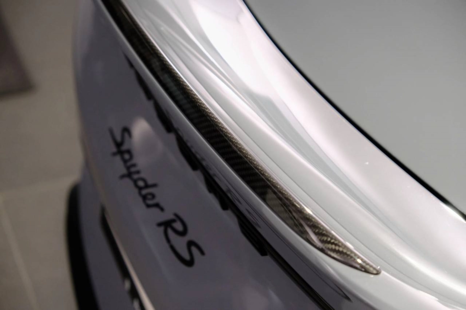 PORSCHE 718 Spyder RS-image-20