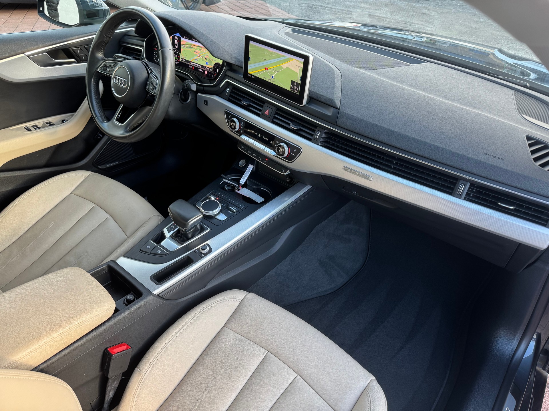AUDI A5 Sportback 3.0 TDI Sport S-tronic (CH)-image-8