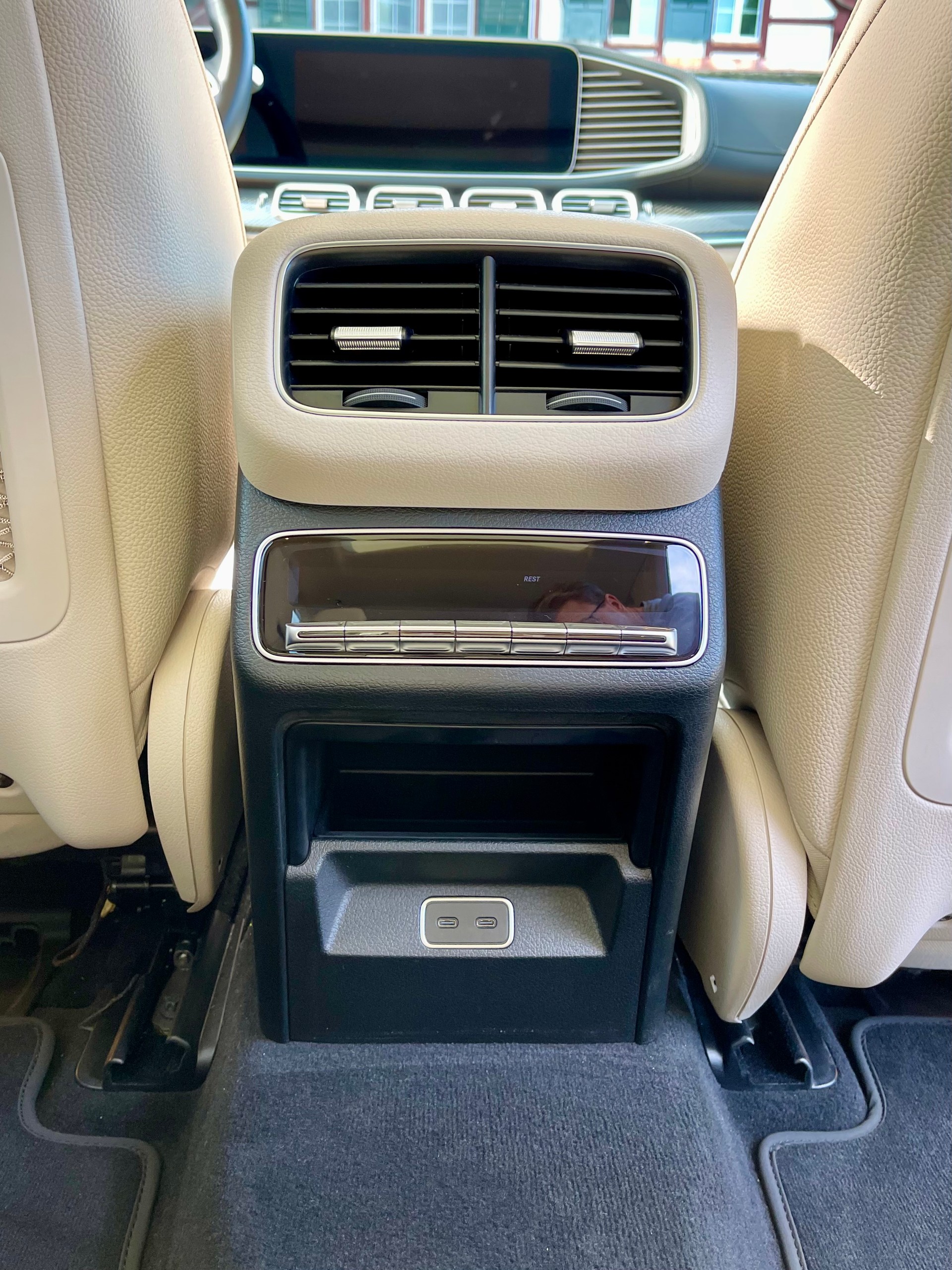MERCEDES-BENZ GLE 400 e 4Matic 9G-Tronic AMG-Line (Vollausstattung)-image-4