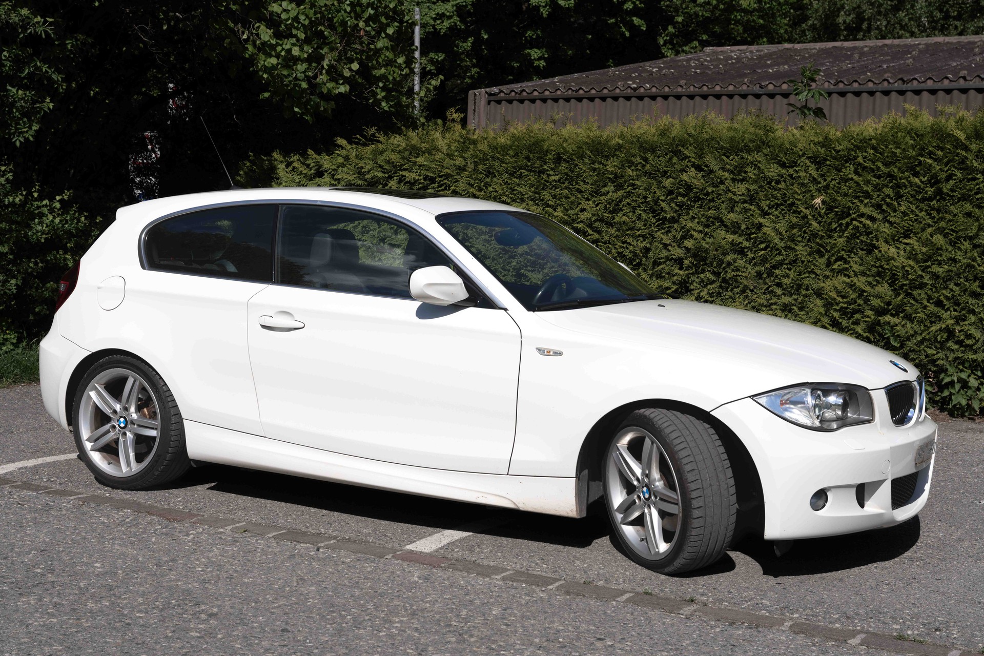 BMW 123d-image-5
