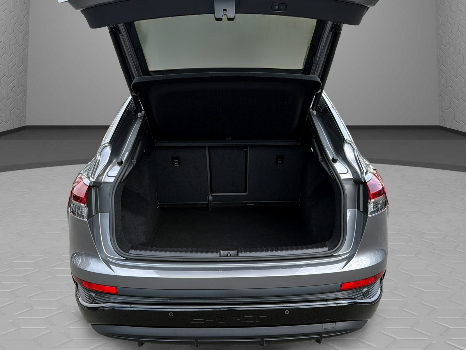 AUDI Q4 Sportback e-tron 50 quattro-image-13