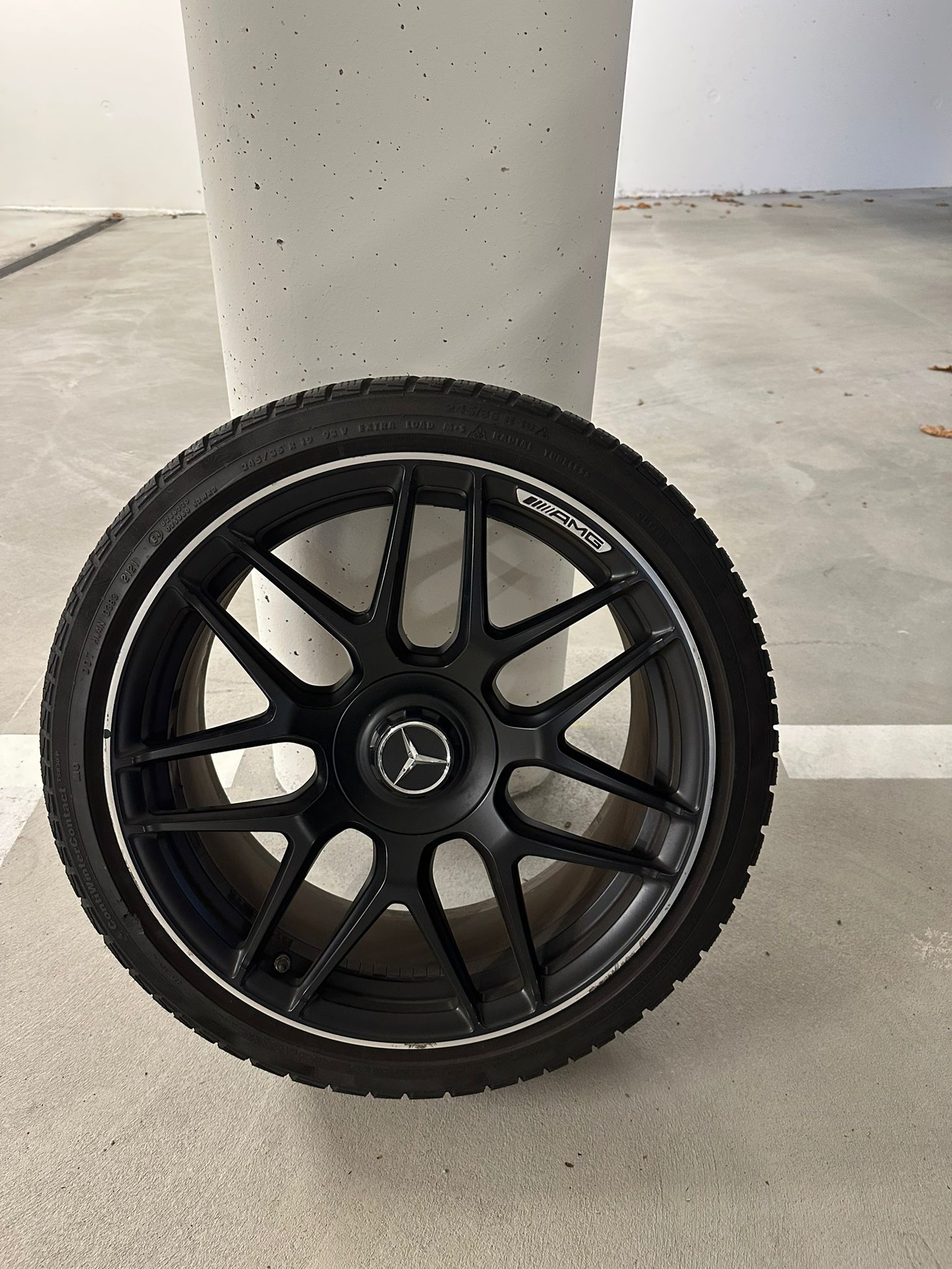 MERCEDES-BENZ A 45 S AMG 4Matic+ Speedshift-image-6