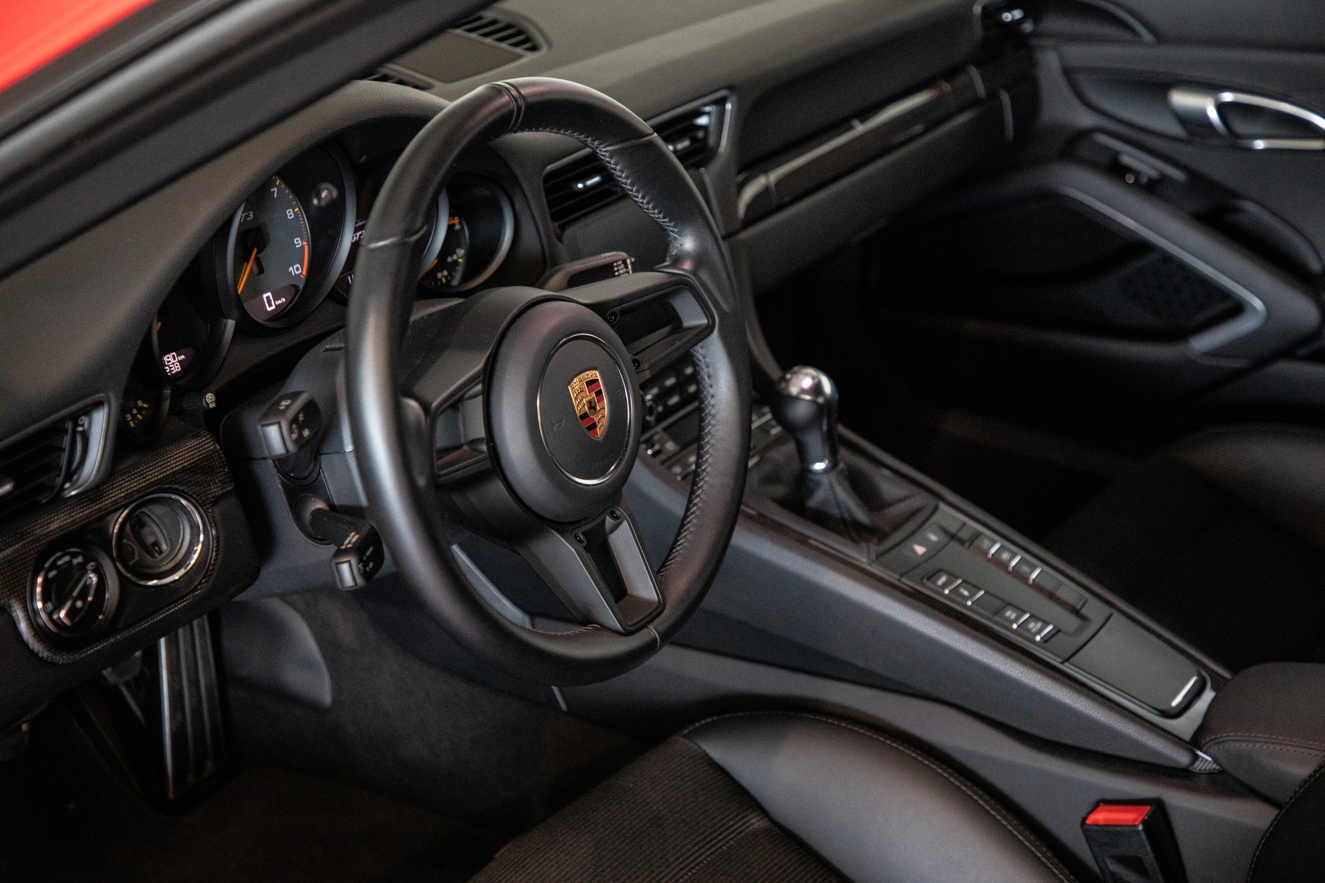 PORSCHE 911 GT3 Touring-image-22