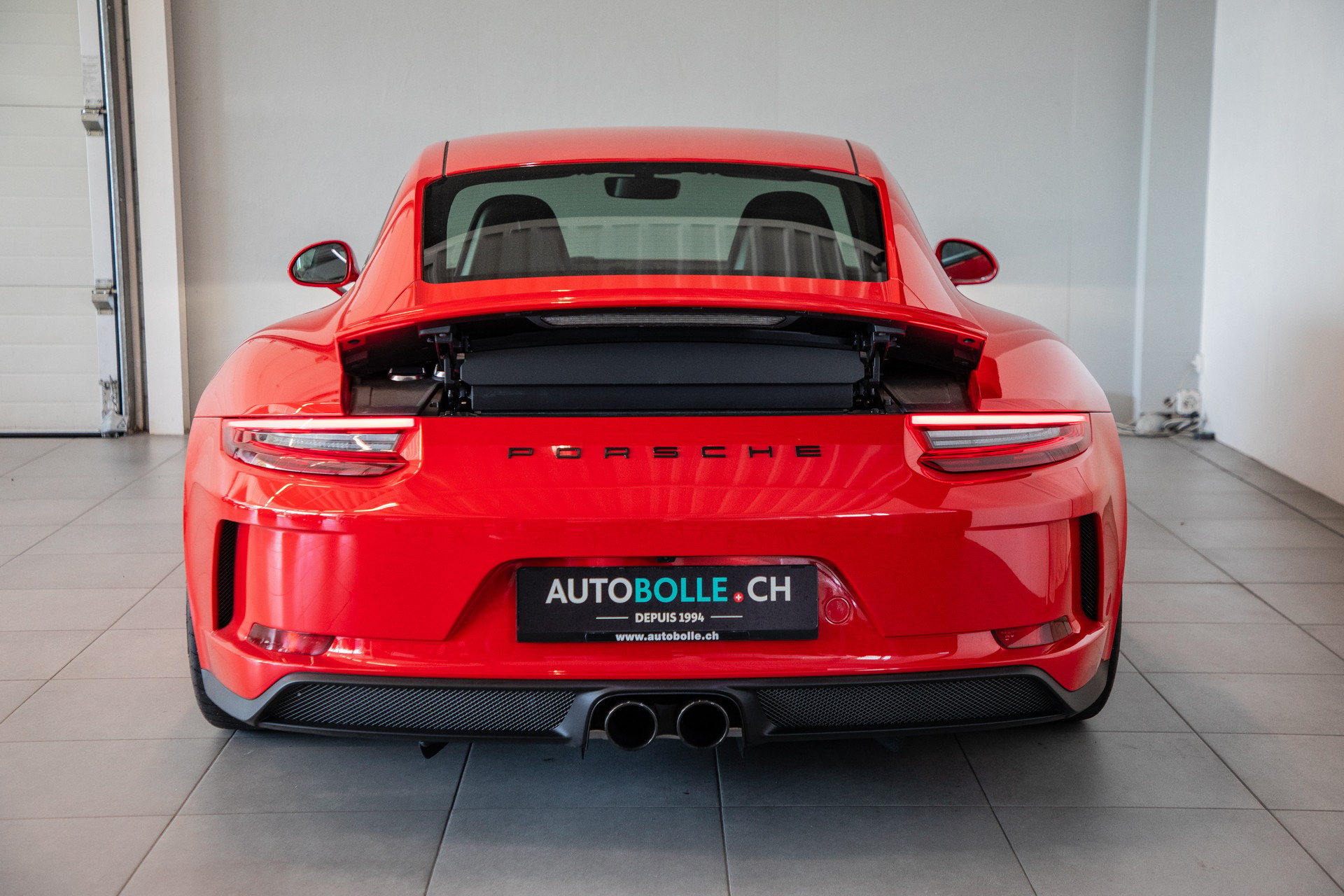 PORSCHE 911 GT3 Touring-image-10