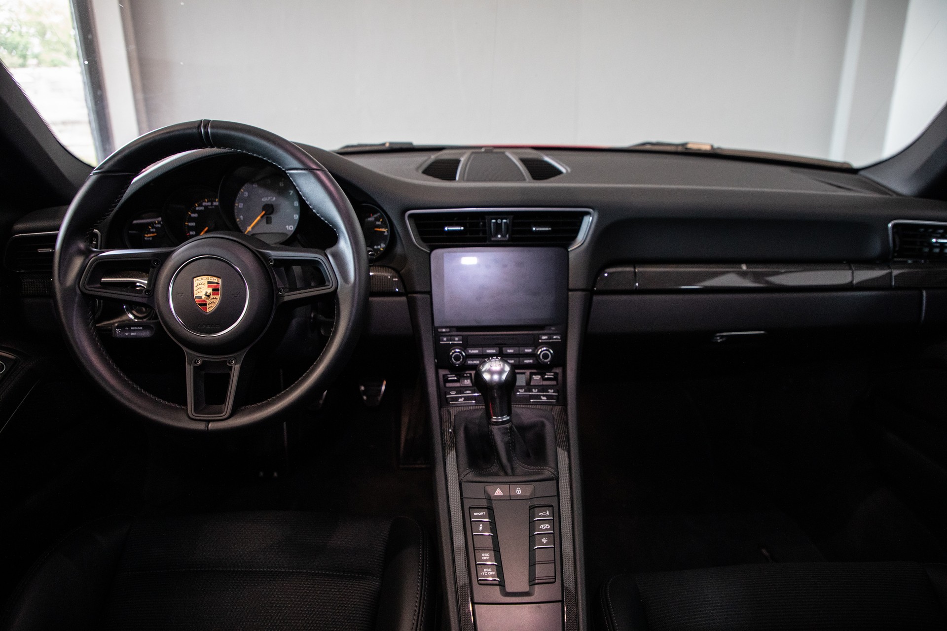 PORSCHE 911 GT3 Touring-image-29