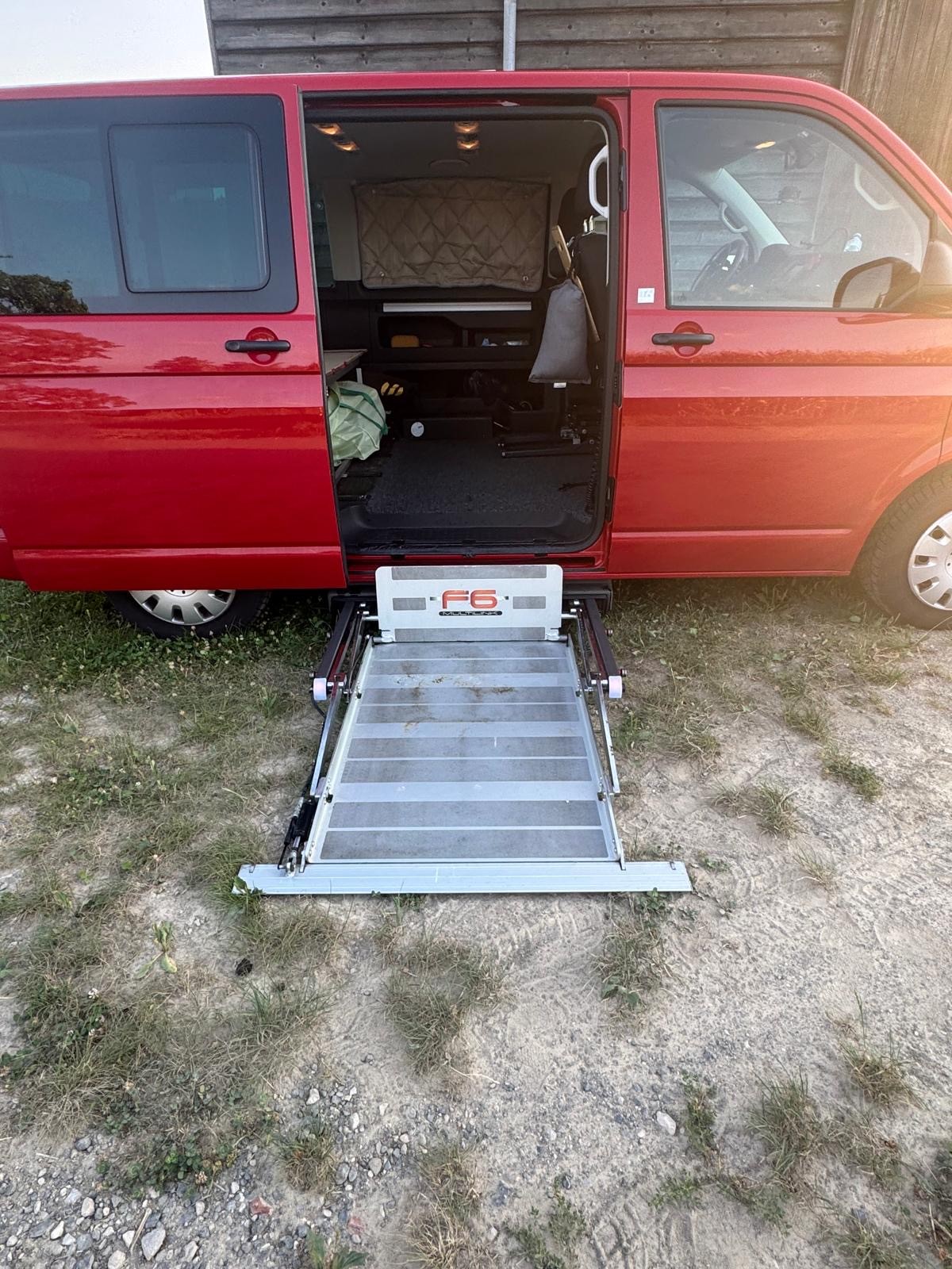 VW T6 Multivan 2.0 TDI Highline Liberty DSG (PMR)-image-2