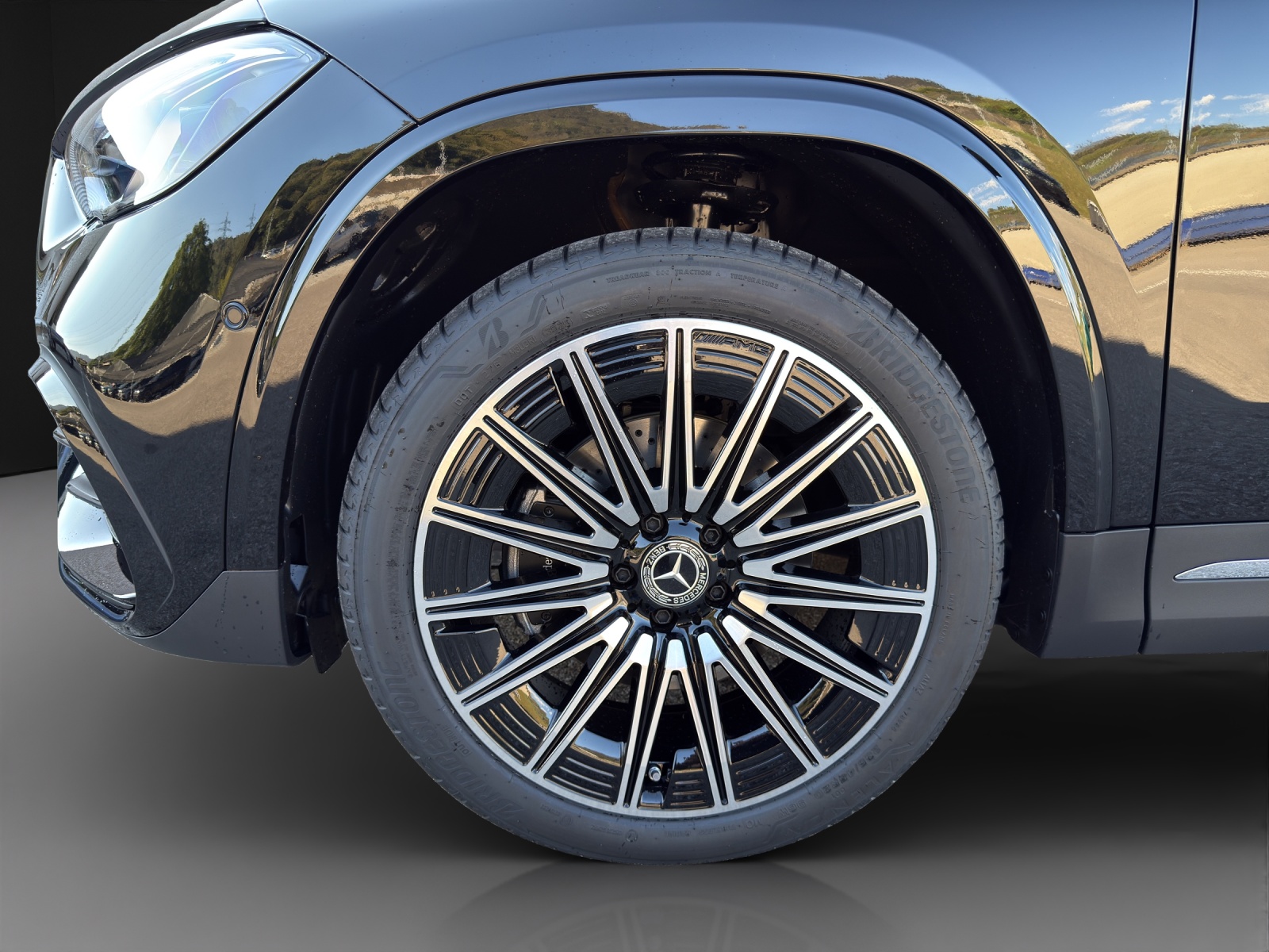 MERCEDES-BENZ GLA 250 e 8G-DCT EQ Star-image-7