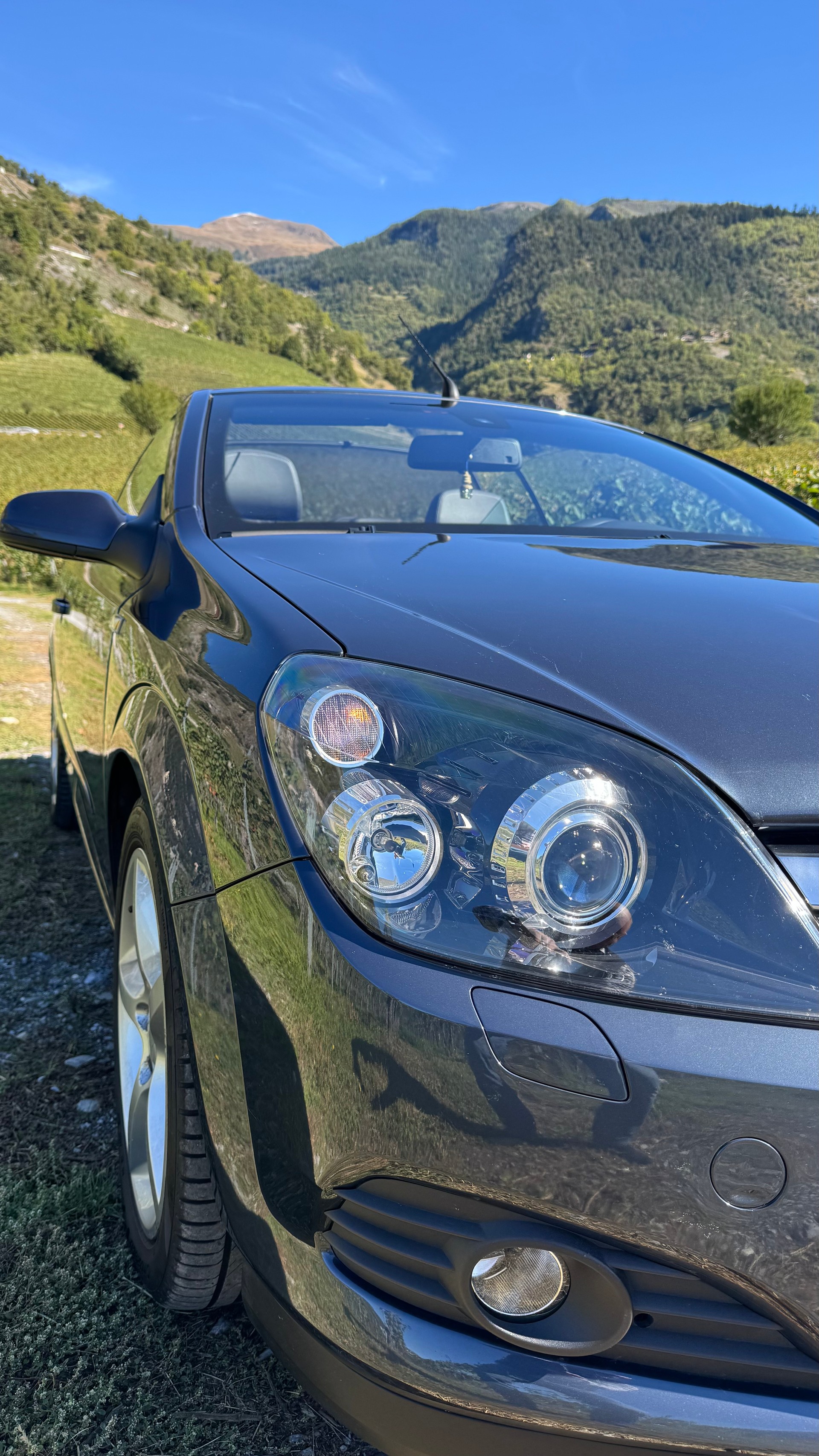 OPEL Astra TT 1.6i 16V Turbo Cosmo-image-9