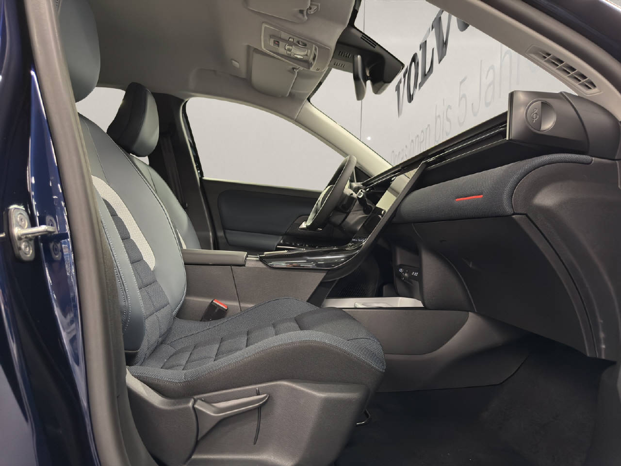 CITROEN C5 Aircross 1.2 Hybrid Plus-image-8