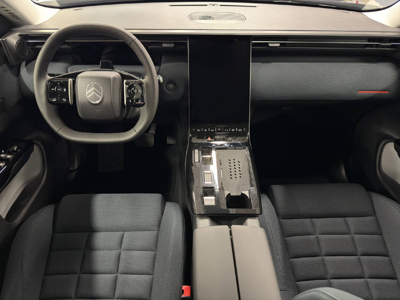 CITROEN C5 Aircross 1.2 Hybrid Plus-image-4