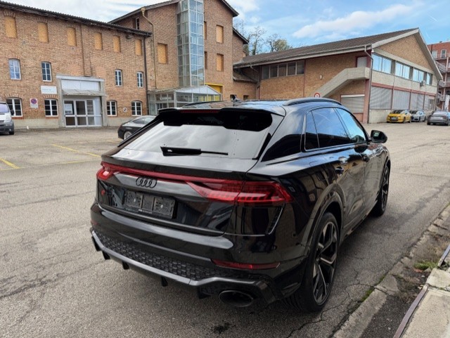 AUDI RSQ8 quattro tiptronic-image-5