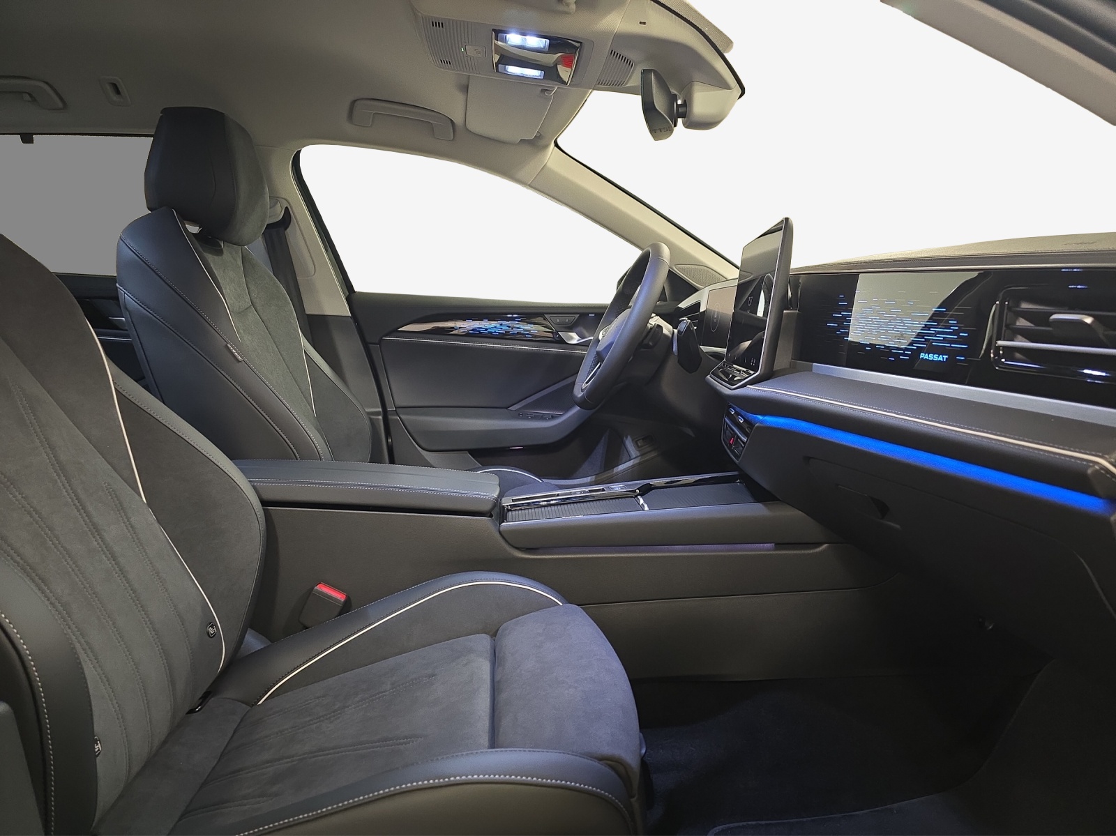 VW Passat Variant 2.0 TDI evo Elegance DSG-image-14