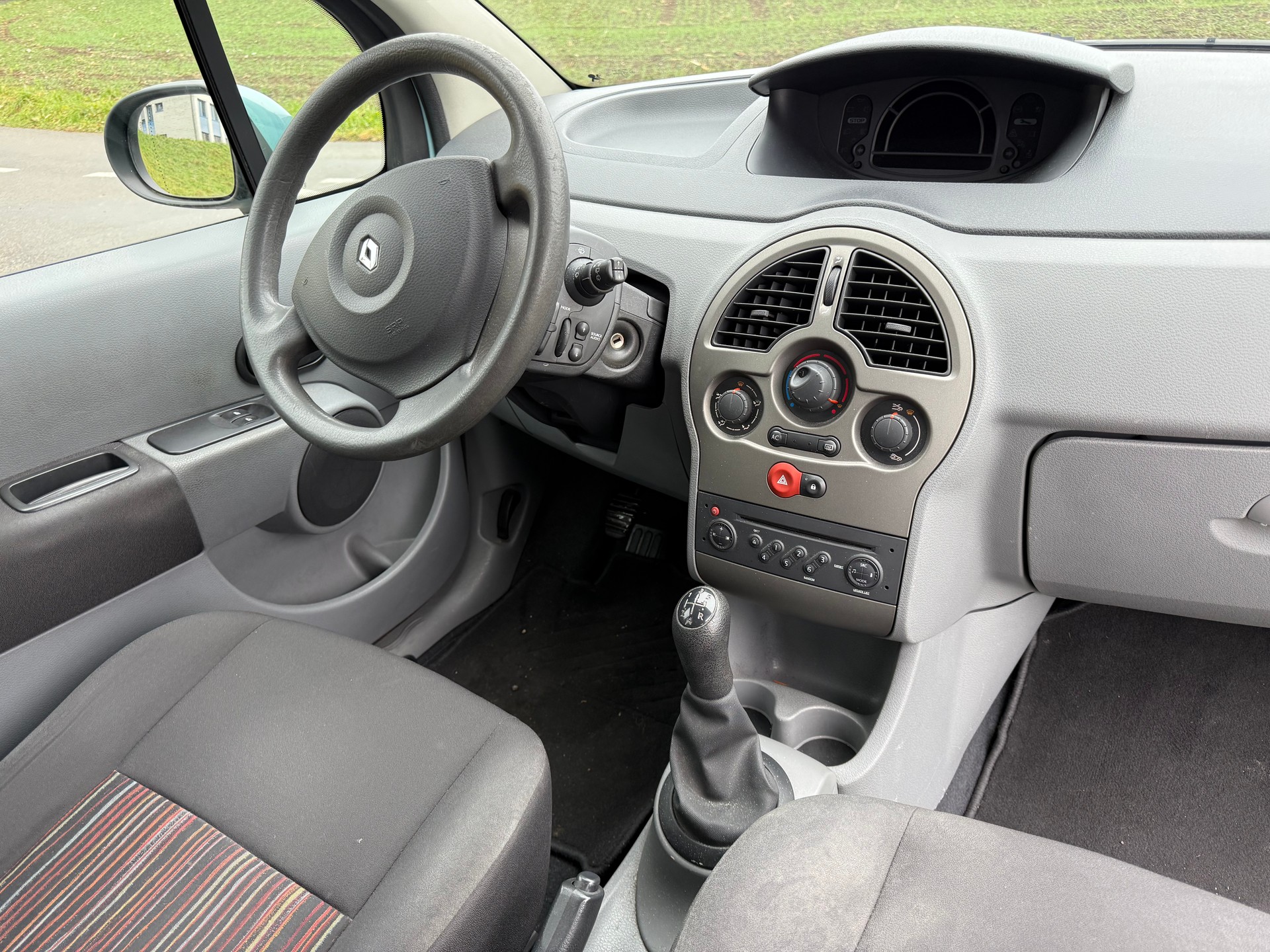 RENAULT Modus 1.5 dCi Expression-image-4