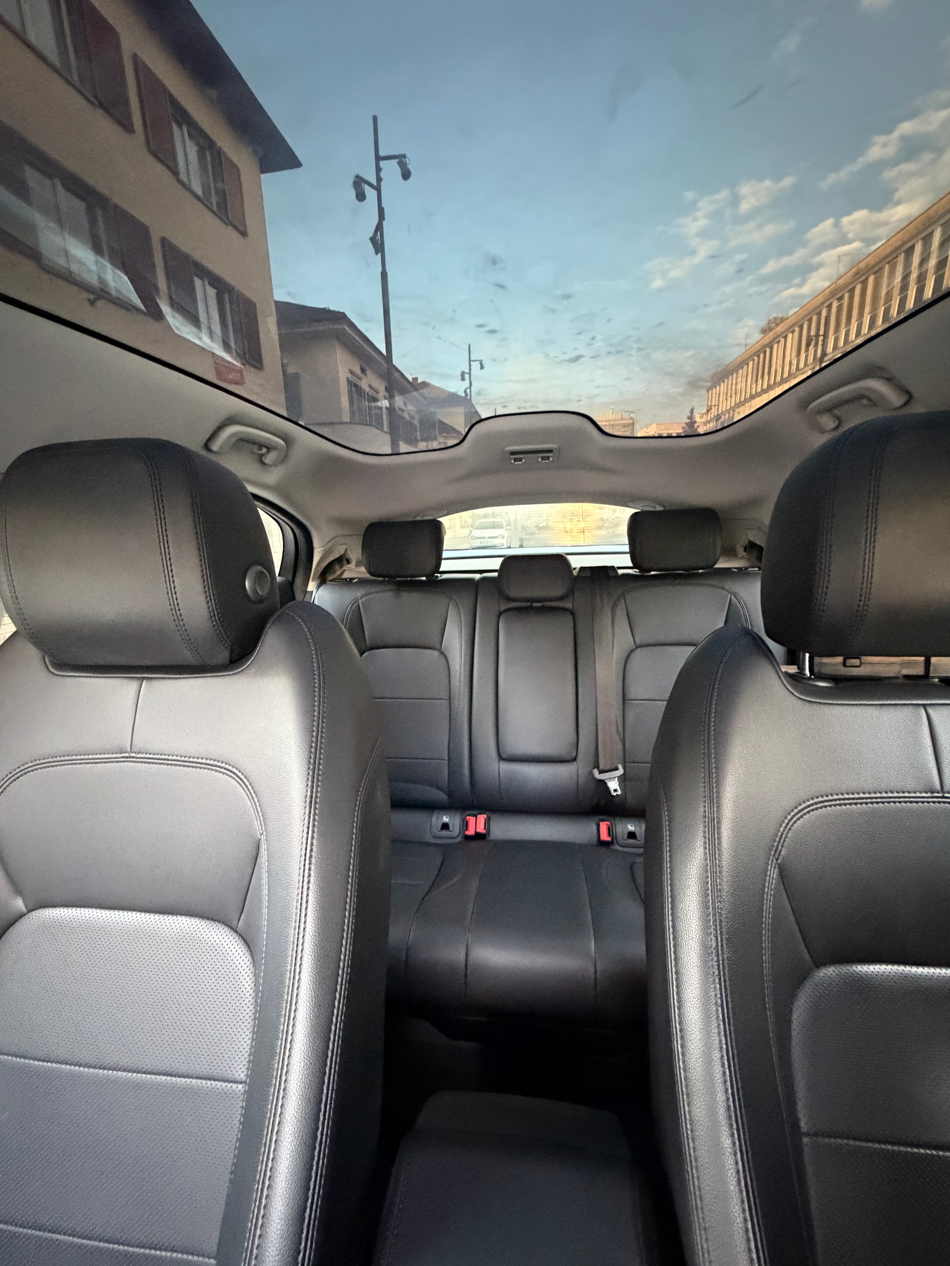 JAGUAR I-PACE EV400 S AWD - Top Angebot!-image-15