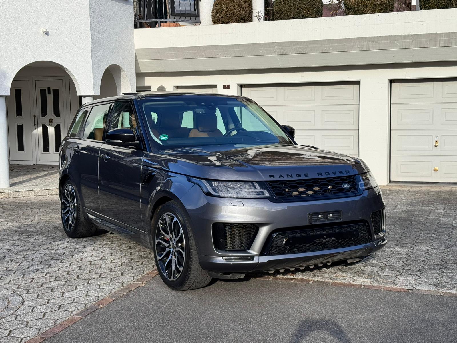 LAND ROVER Range Rover Sport 5.0 V8 S/C AB Dynamic Automatic-image-6