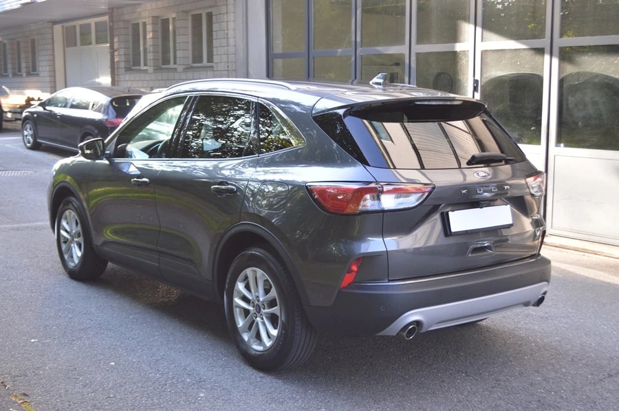 FORD Kuga 1.5 TDCi Titanium 2WD Automat-image-2