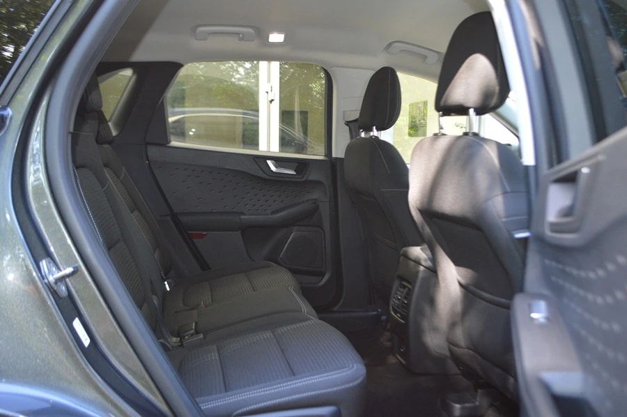 FORD Kuga 1.5 TDCi Titanium 2WD Automat-image-6