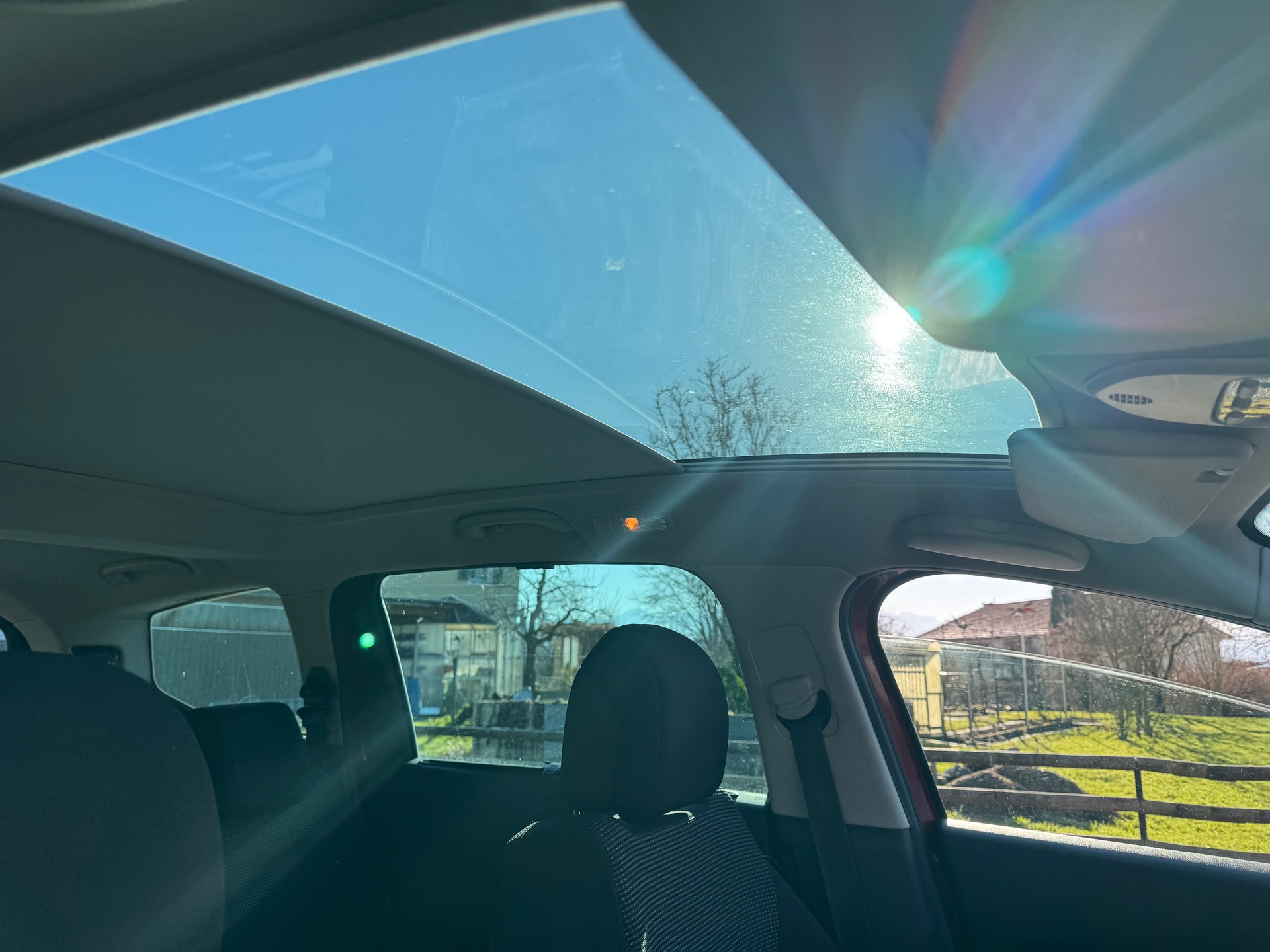 PEUGEOT 5008 2.0 HDI Business 7 Sitzplätz-image-9