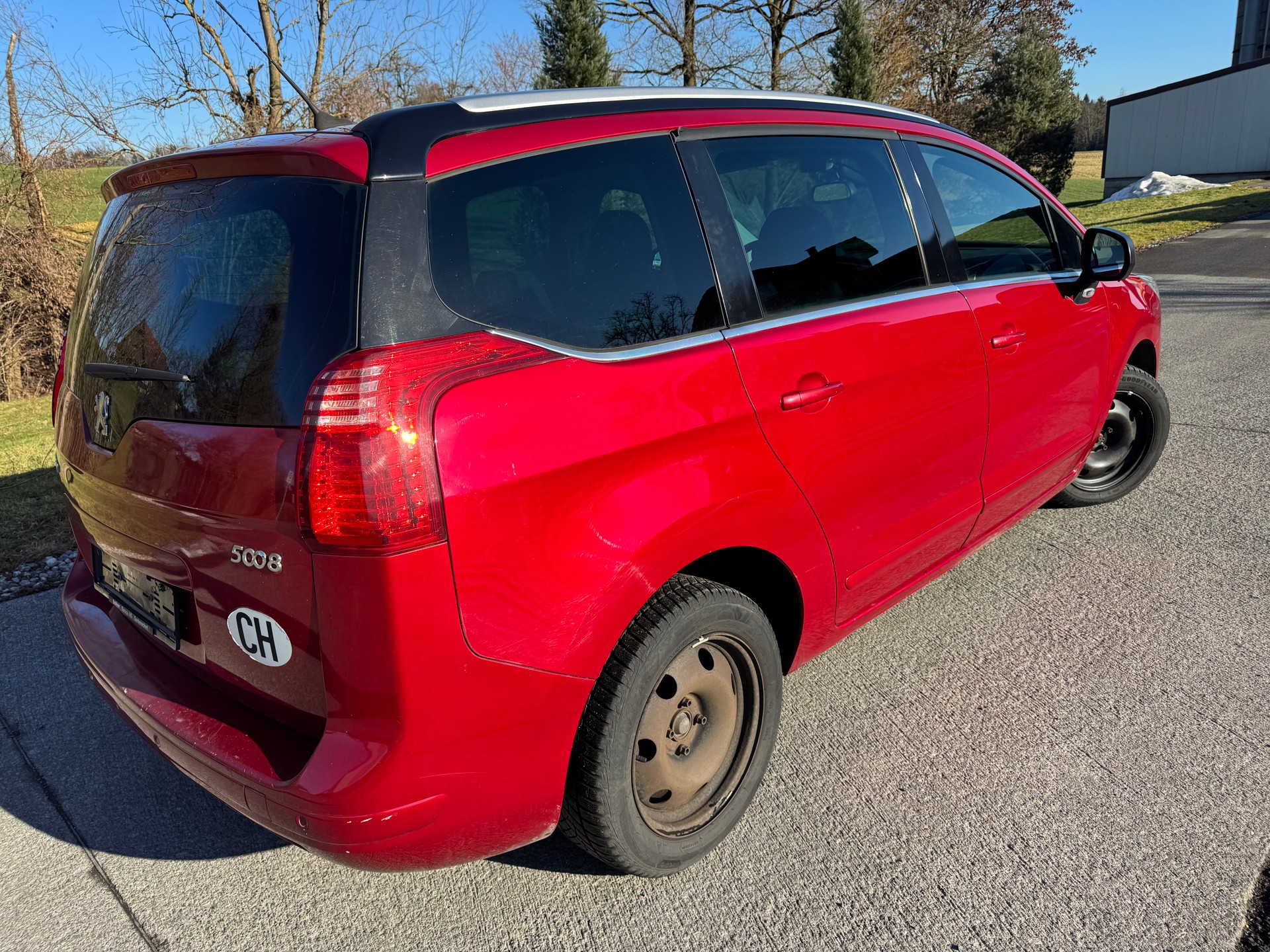 PEUGEOT 5008 2.0 HDI Business 7 Sitzplätz-image-2