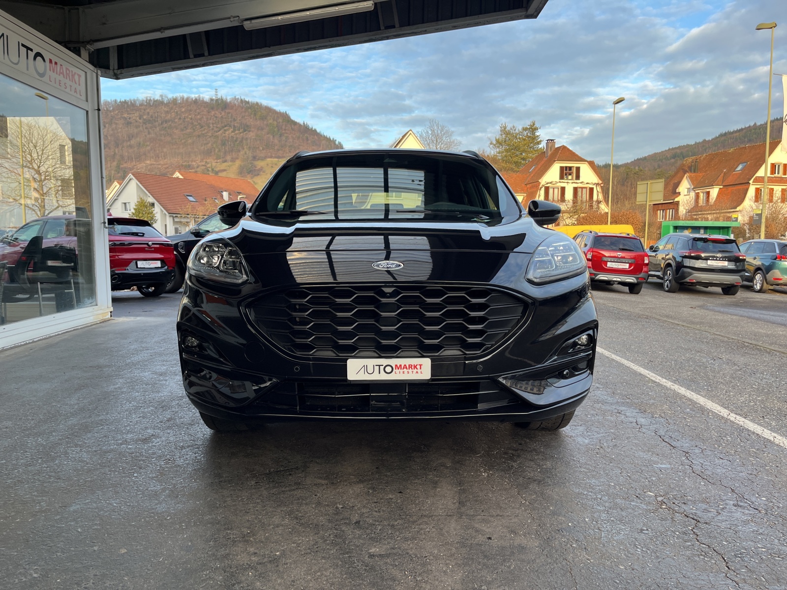 FORD Kuga 2.5 FHEV ST-Line X 4WD-image-5