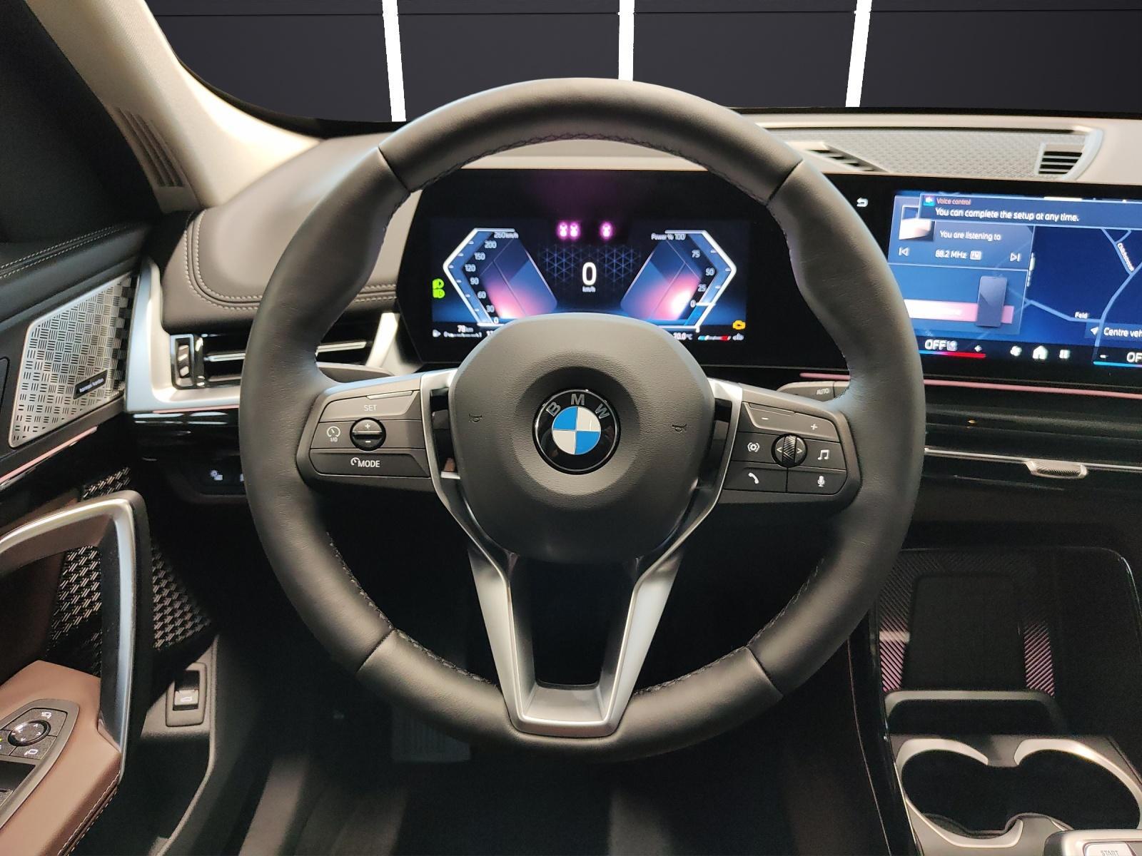 BMW X1 20i sDrive-image-8