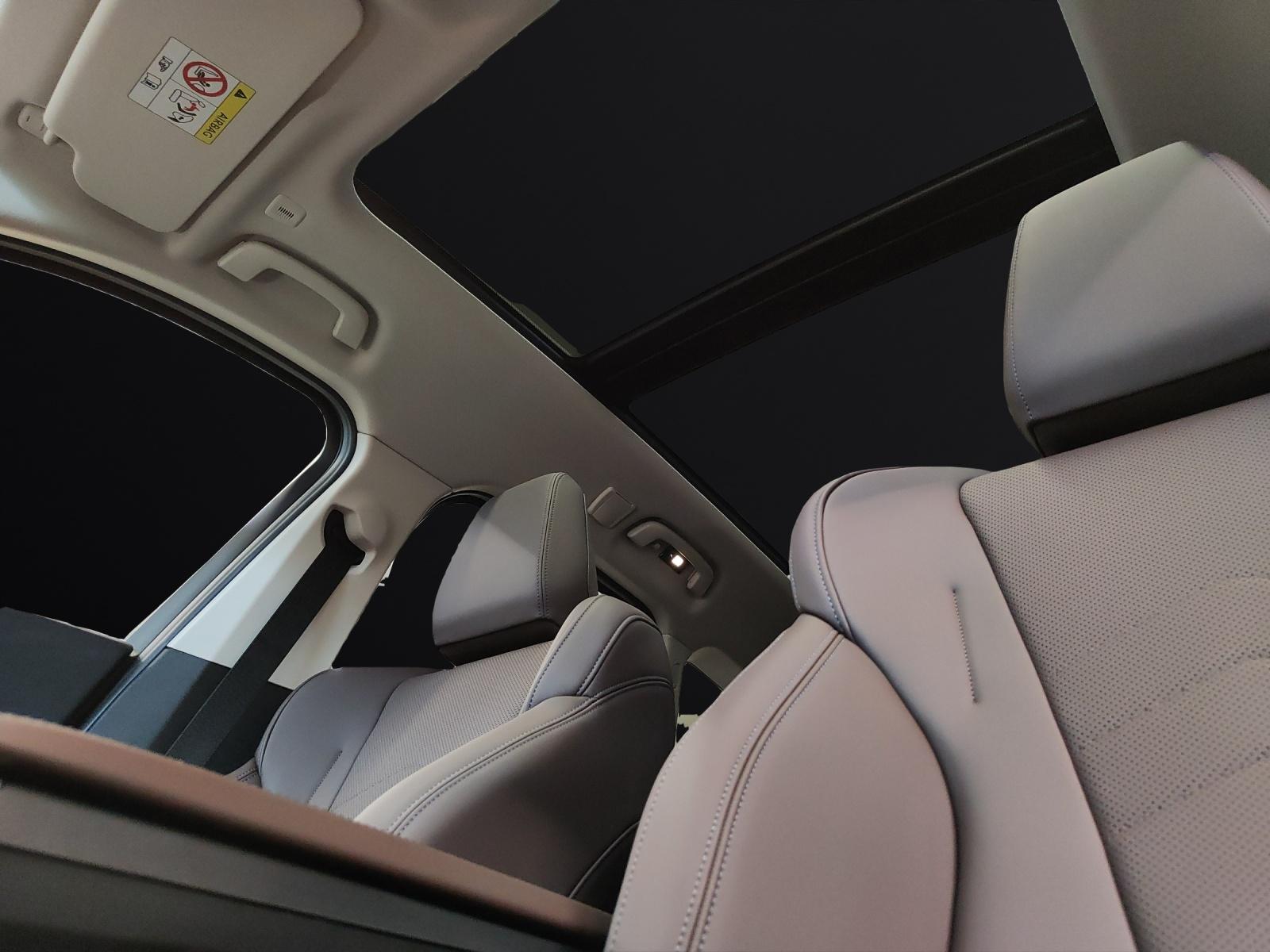 BMW X1 20i sDrive-image-17