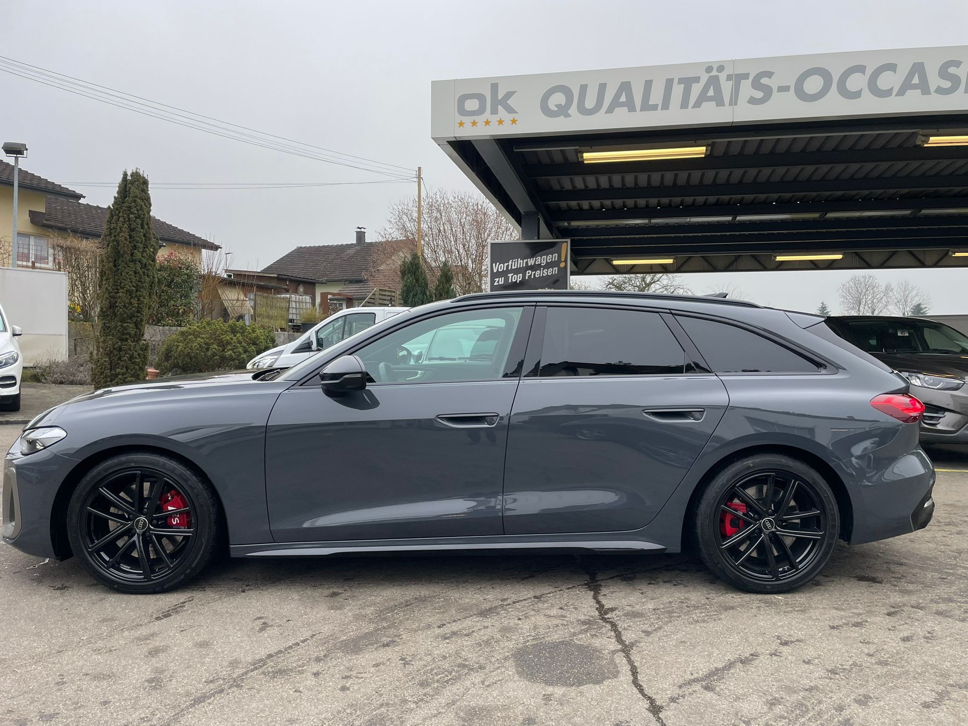 AUDI S5 Avant TFSI quattro S tronic-image-4