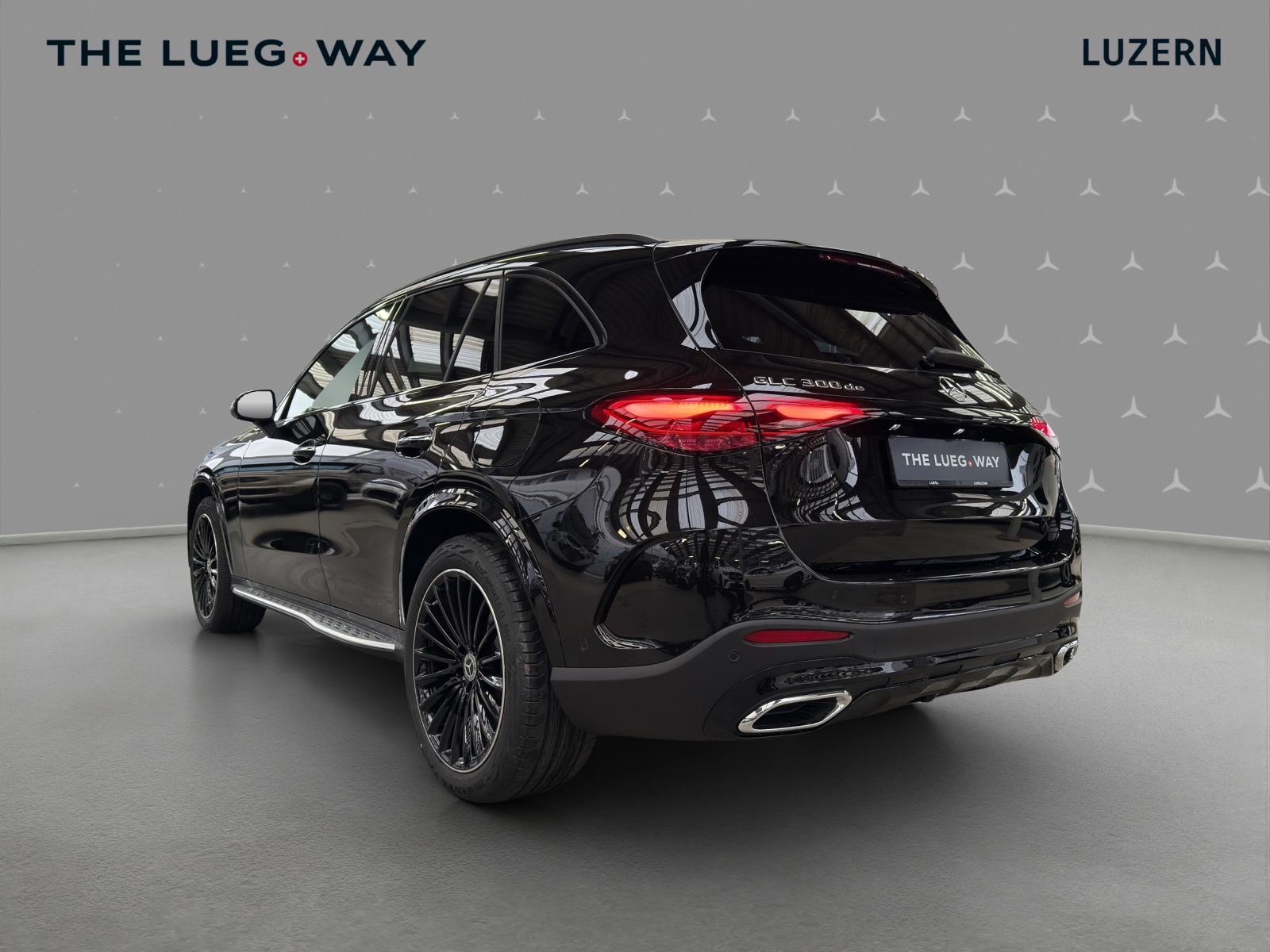 MERCEDES-BENZ GLC 300 de 4Matic EQ Star 9G-Tronic-image-2