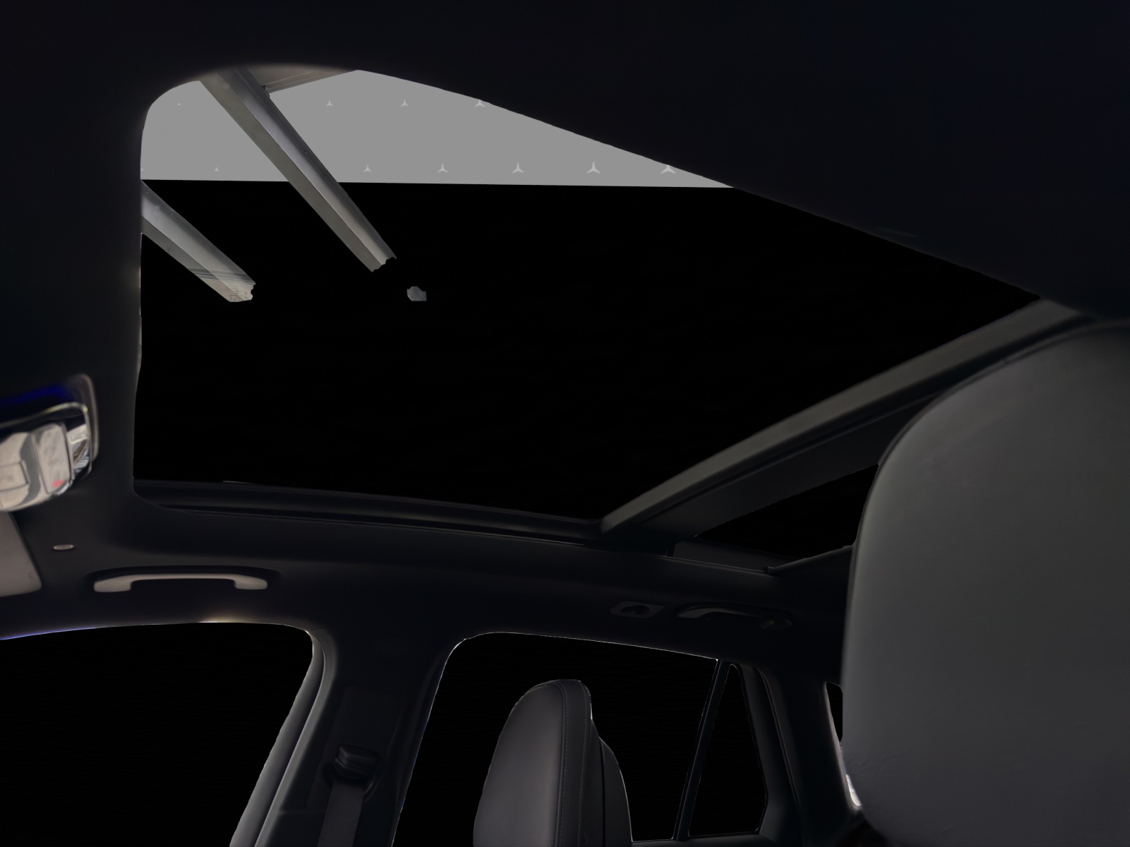MERCEDES-BENZ GLC 300 de 4Matic EQ Star 9G-Tronic-image-10