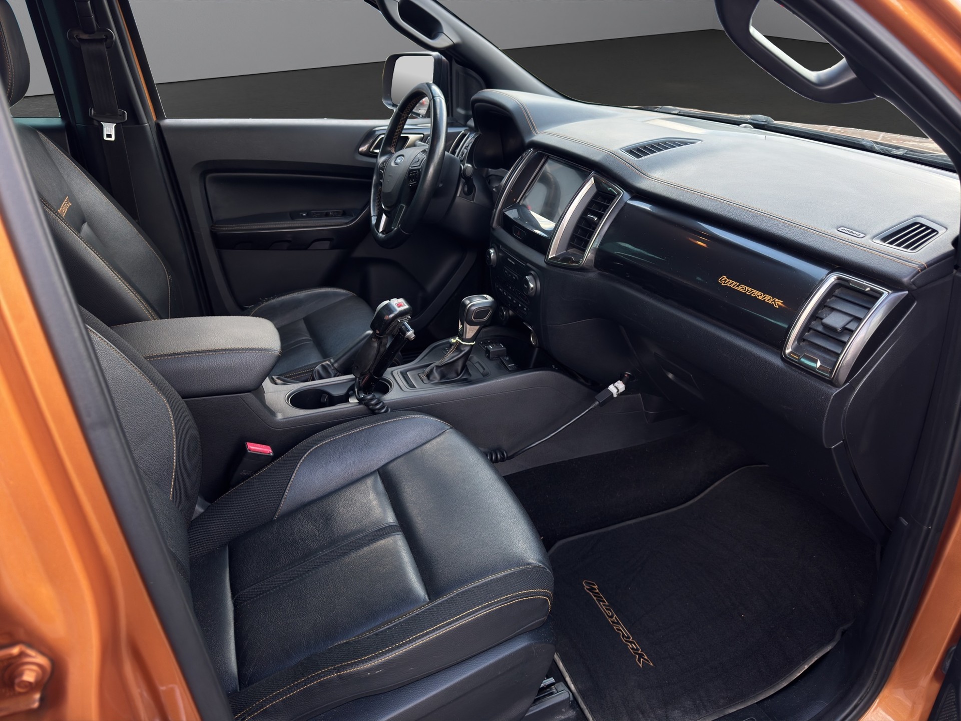 FORD Ranger Wildtrak 2.0 Eco Blue 4x4 A-image-9