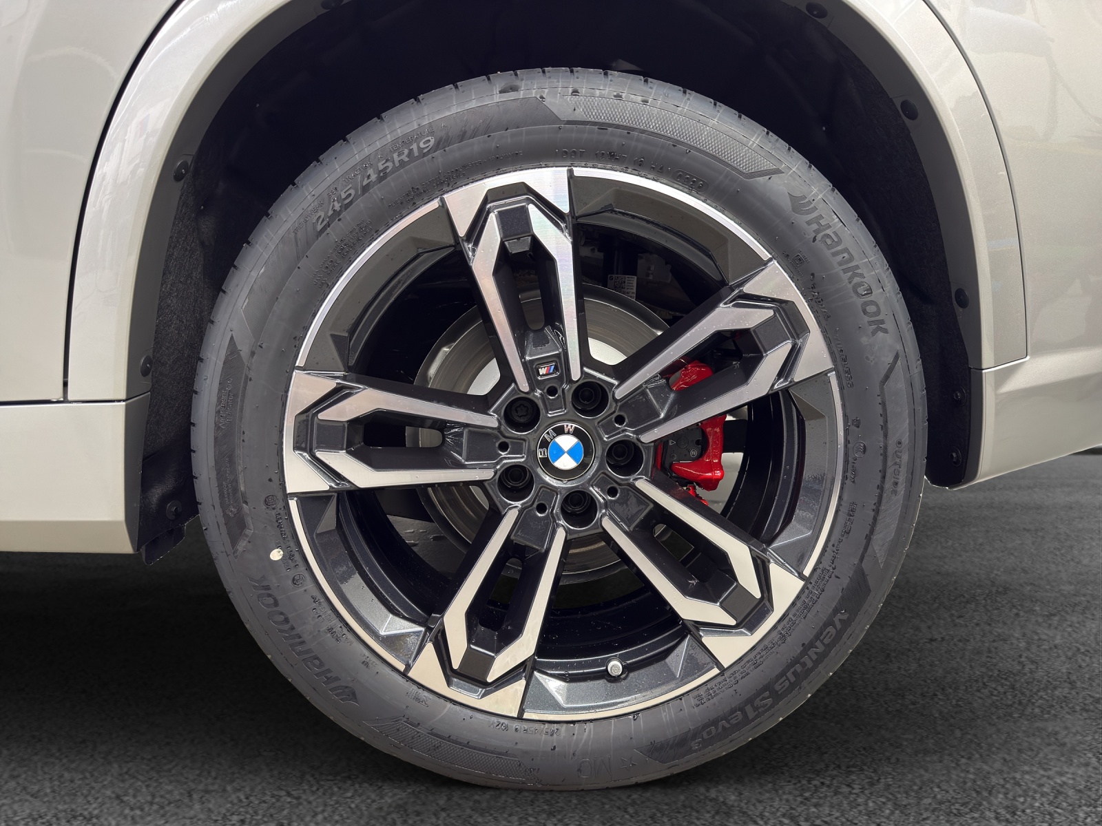 BMW X1 xDrive 20d 48V M Sport Pro-image-9