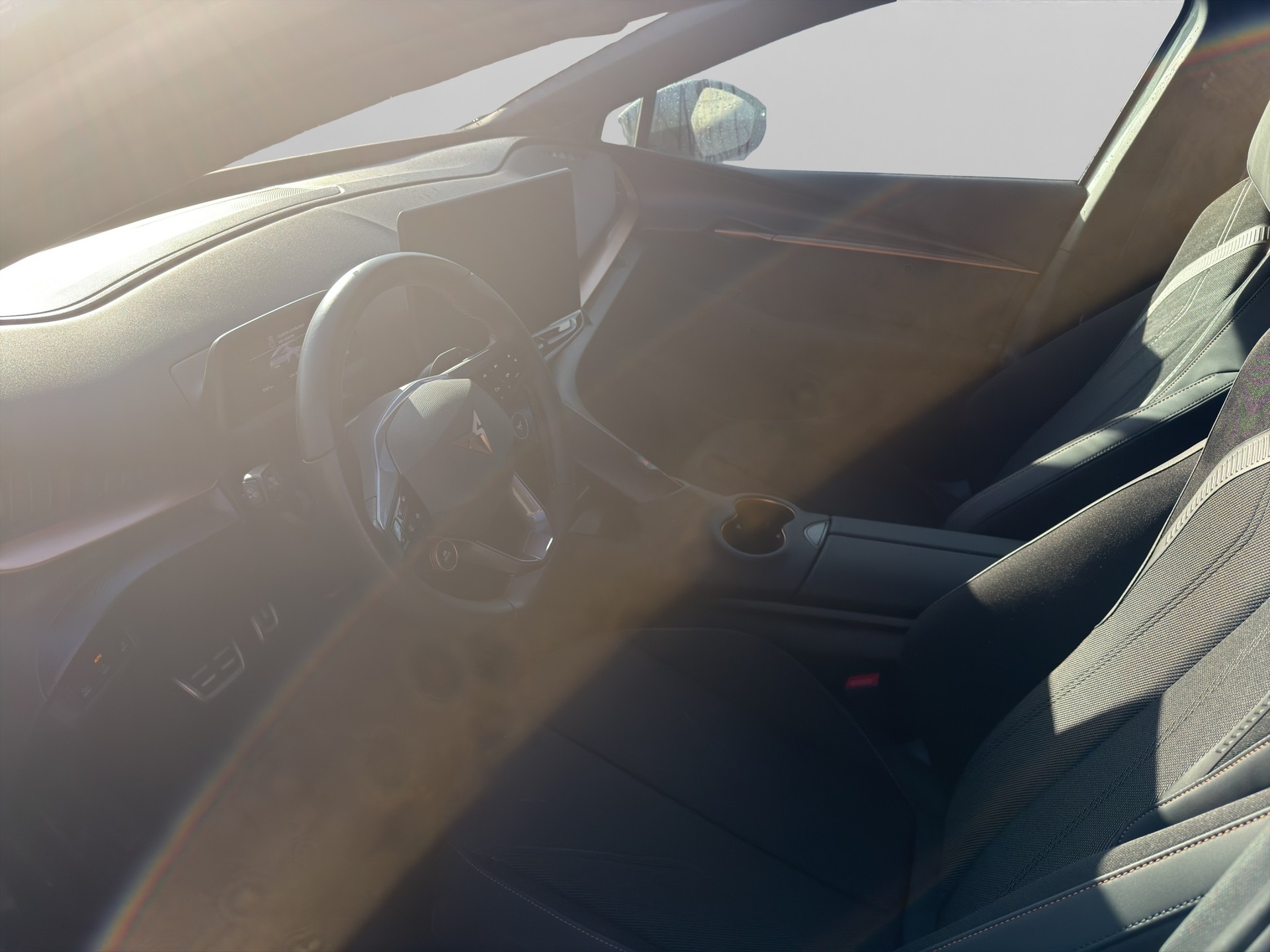 CUPRA Tavascan 77 kWh Edge-image-7
