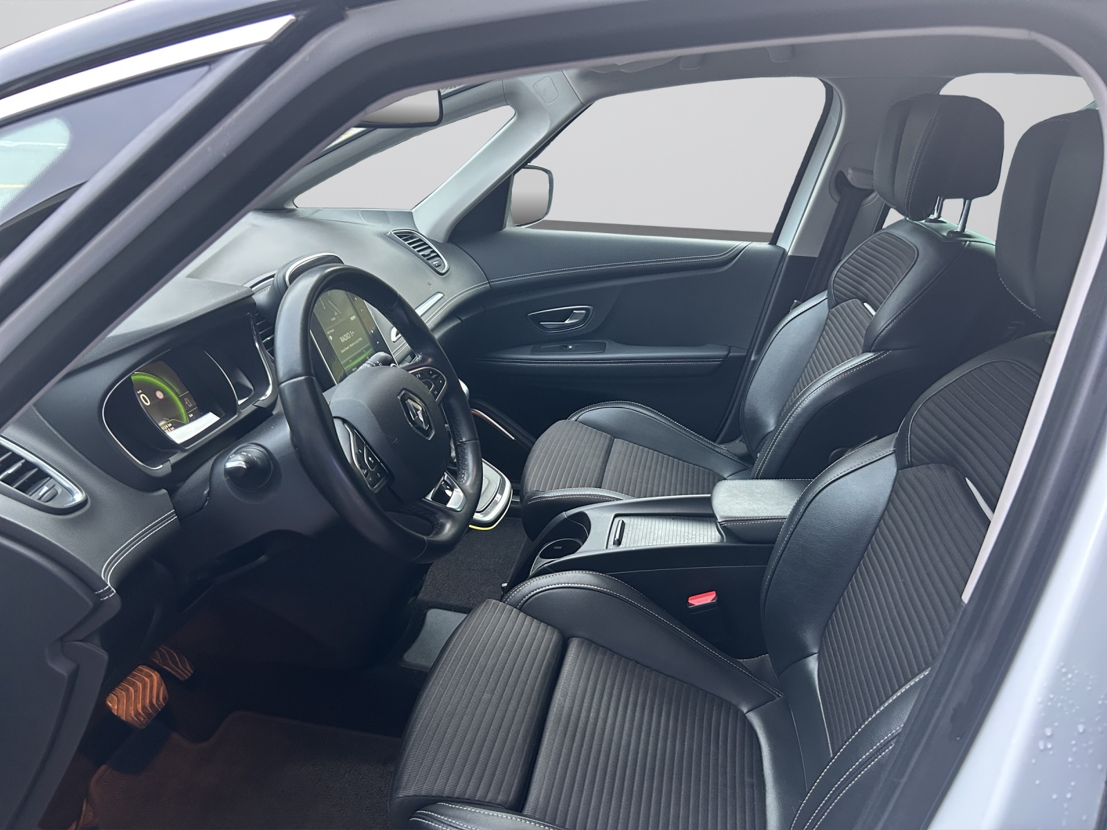 RENAULT Scénic 1.6 dCi Bose-image-4