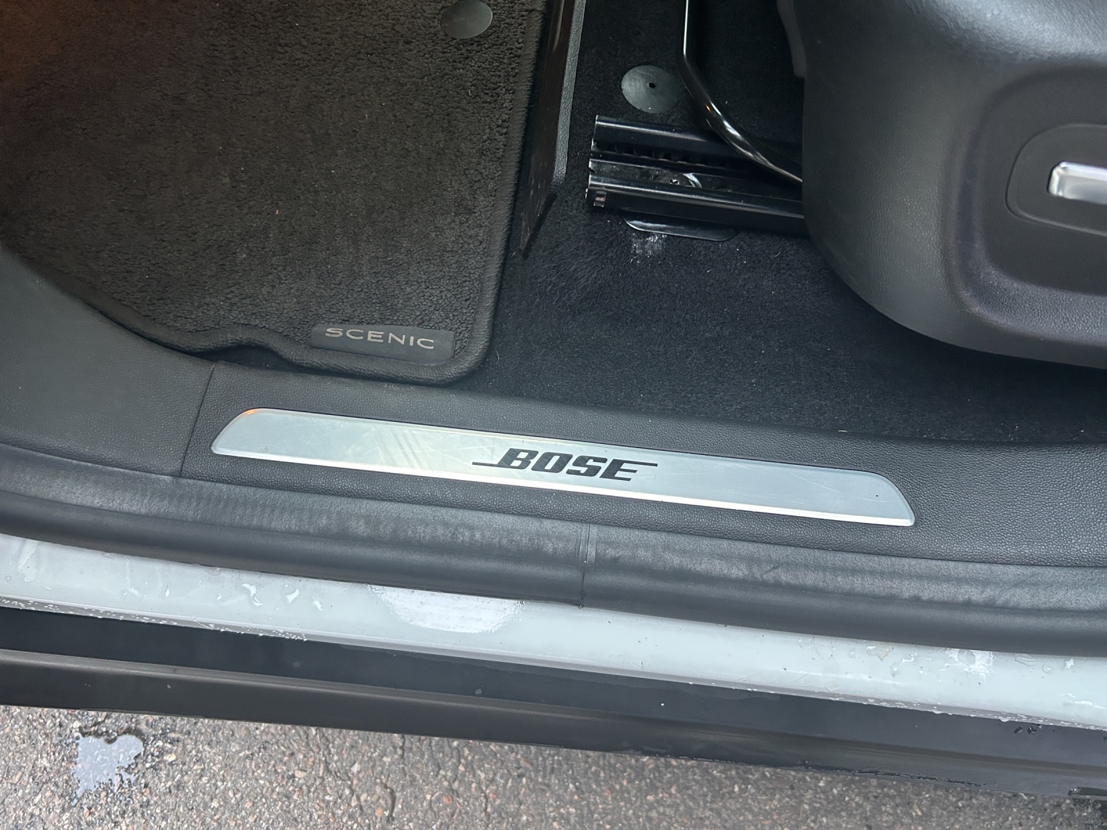 RENAULT Scénic 1.6 dCi Bose-image-10