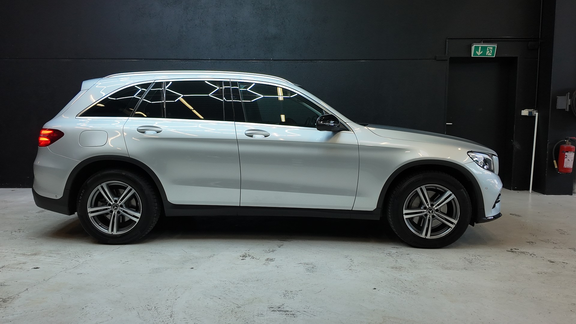 MERCEDES-BENZ GLC 250 d 4Matic 9G-Tronic-image-6