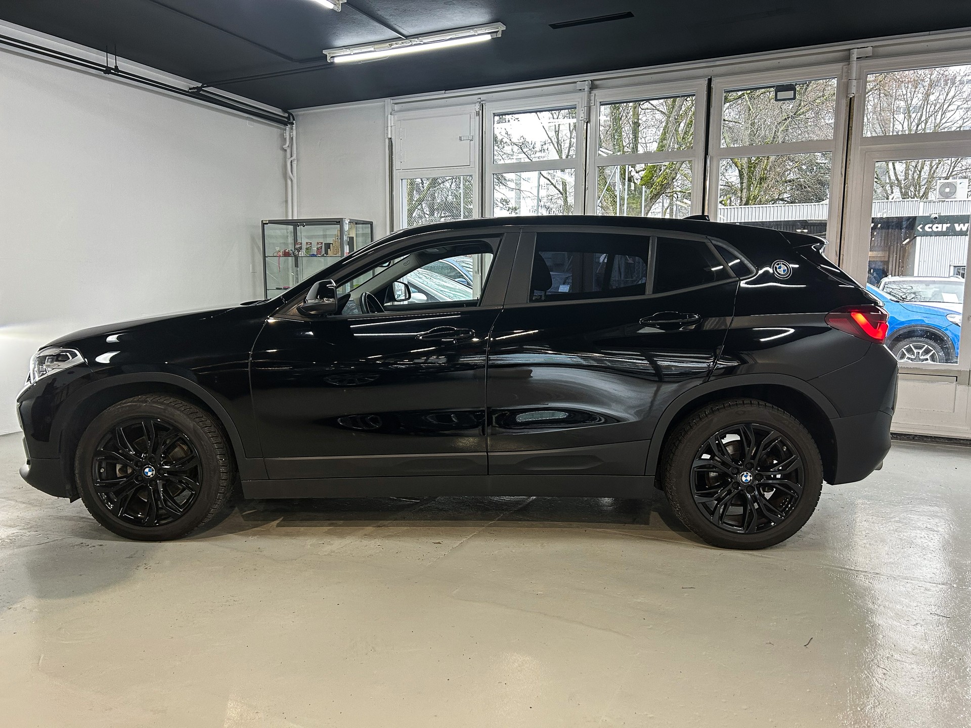 BMW X2 sDrive 18i Steptronic DSK-image-3