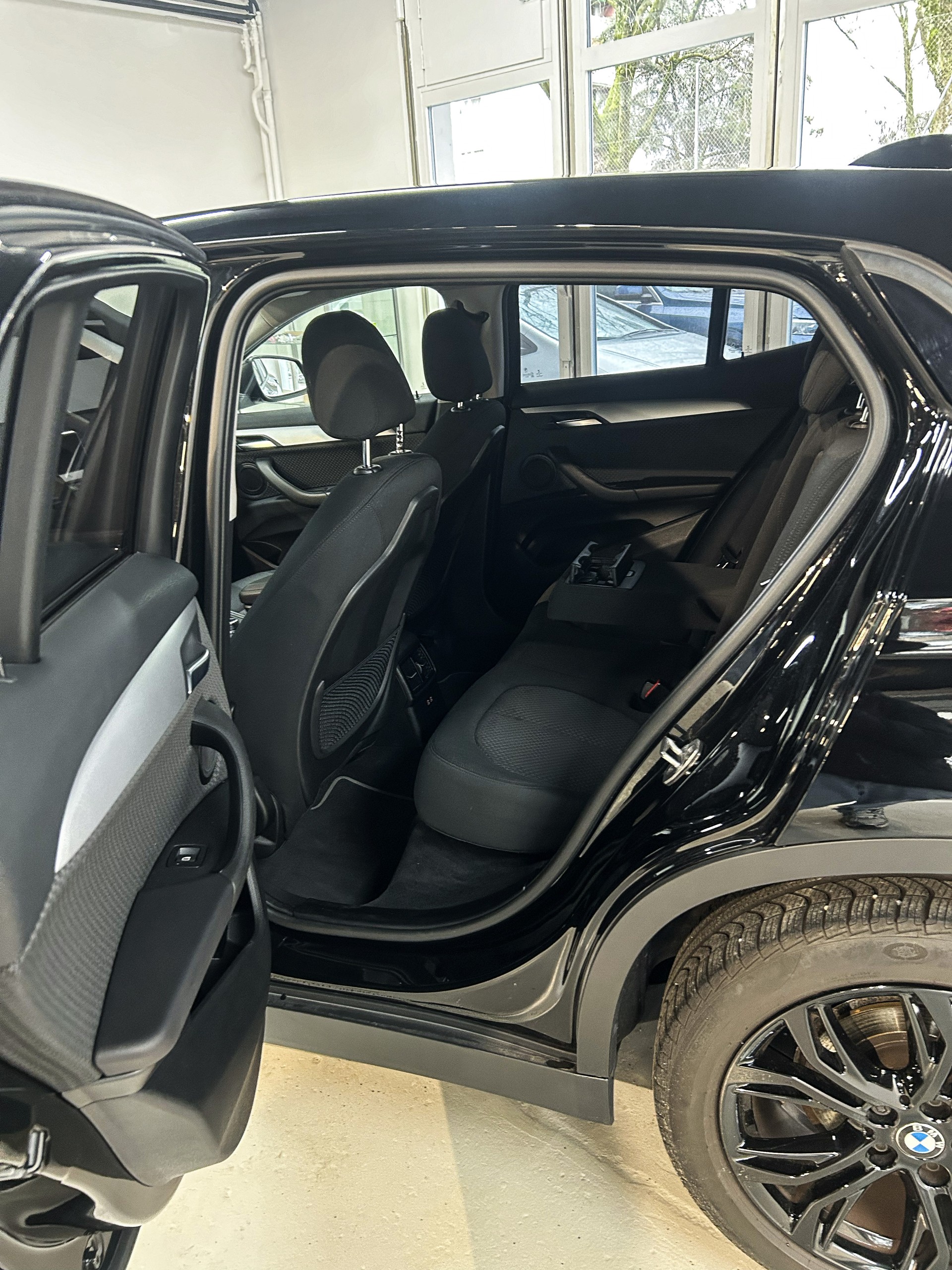 BMW X2 sDrive 18i Steptronic DSK-image-20